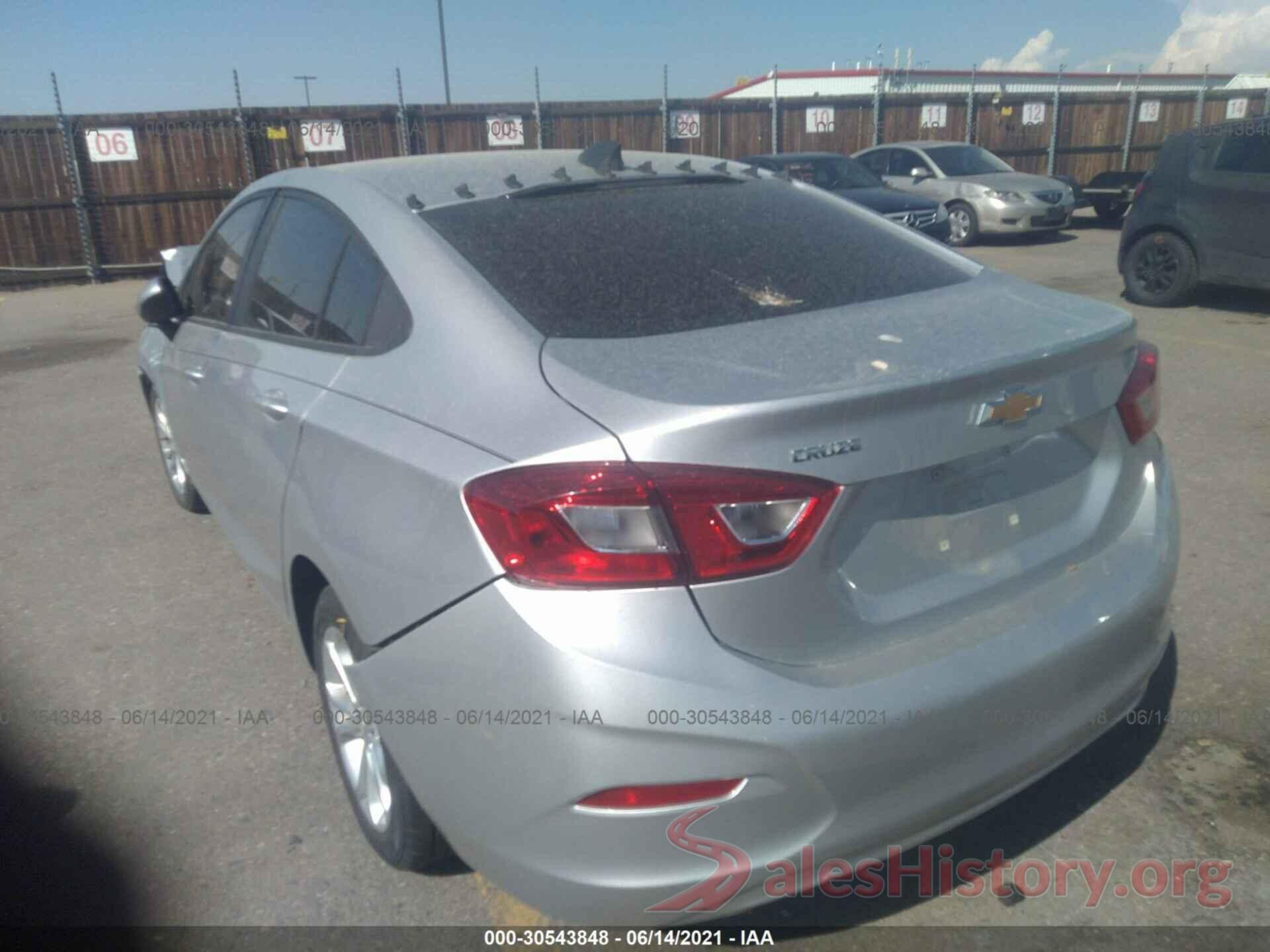 1G1BC5SM2K7101766 2019 CHEVROLET CRUZE