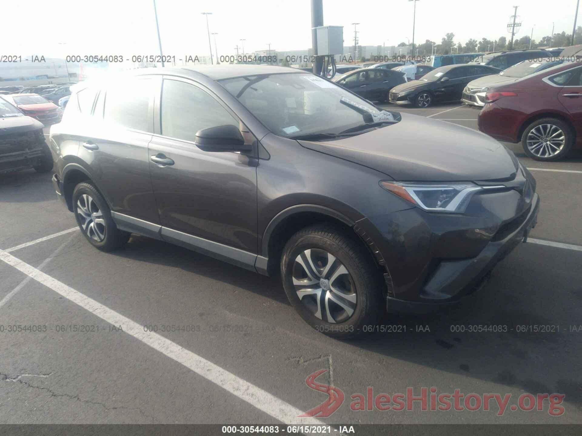 JTMZFREVXJJ188732 2018 TOYOTA RAV4