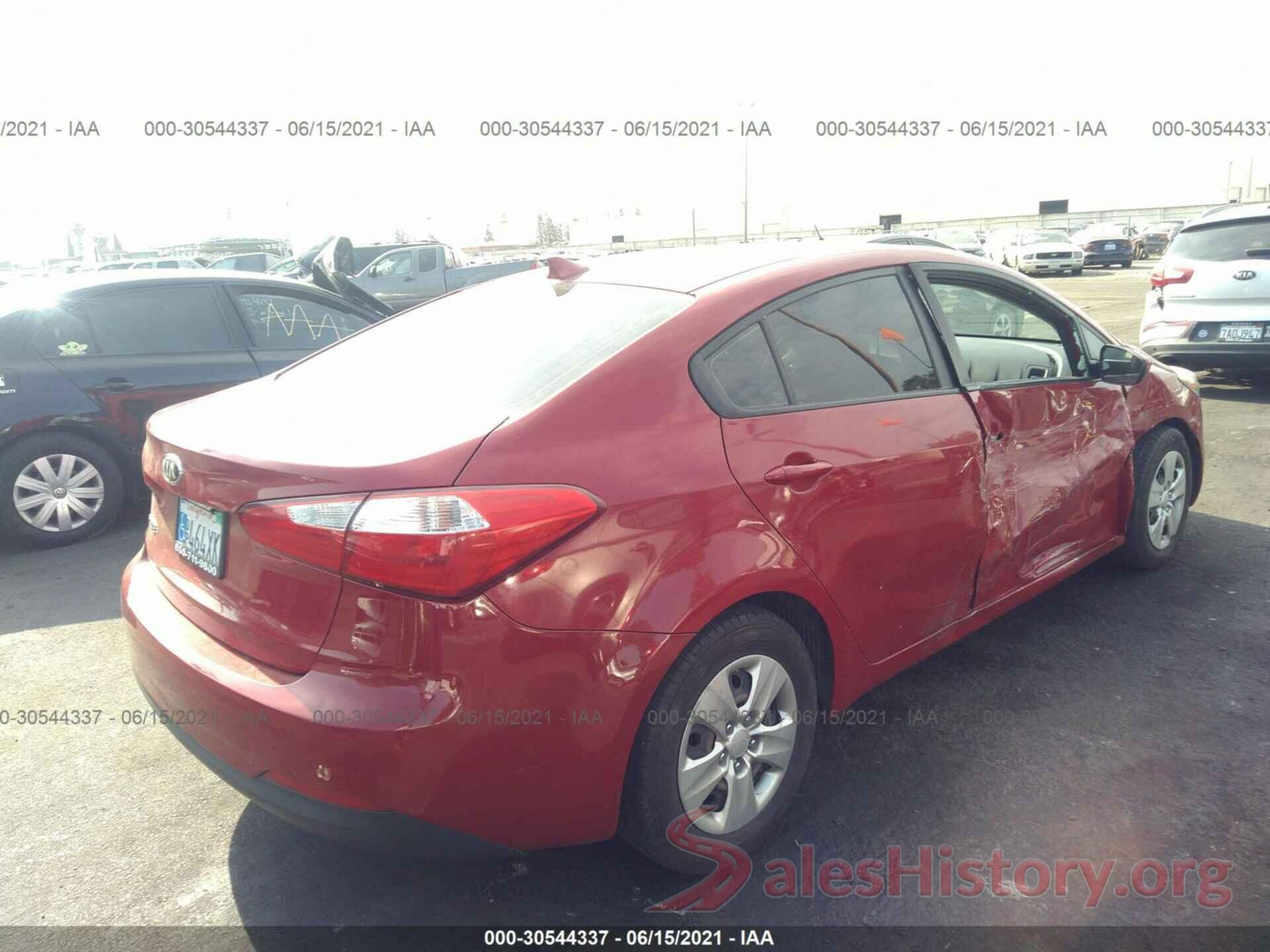 KNAFK4A62G5611656 2016 KIA FORTE