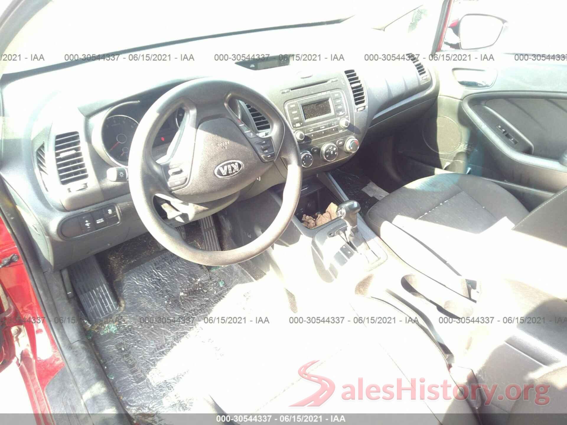 KNAFK4A62G5611656 2016 KIA FORTE