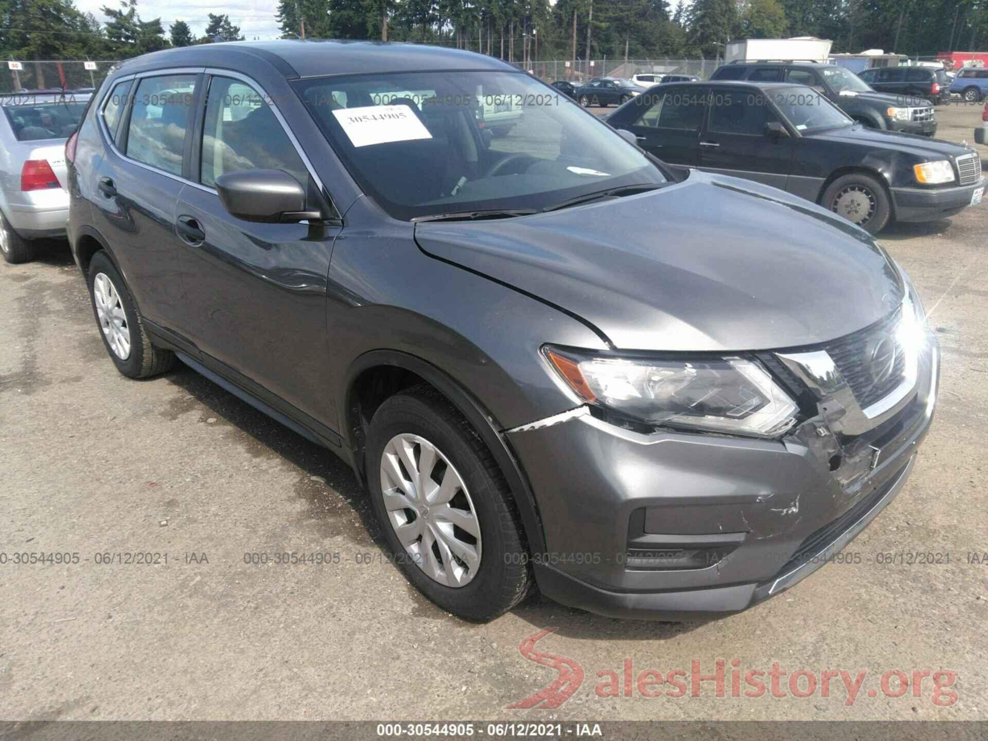 5N1AT2MT1JC773227 2018 NISSAN ROGUE