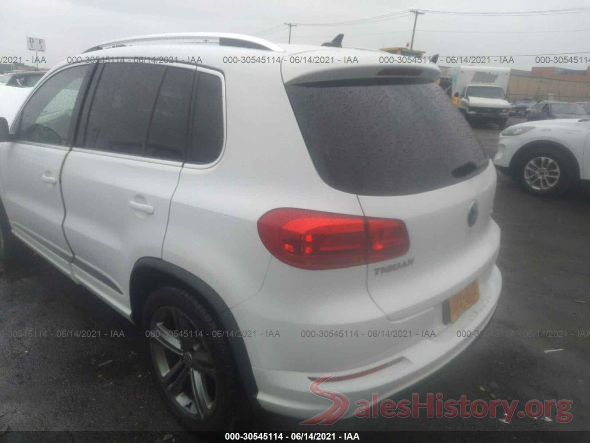 WVGUV7AX0HK017562 2017 VOLKSWAGEN TIGUAN