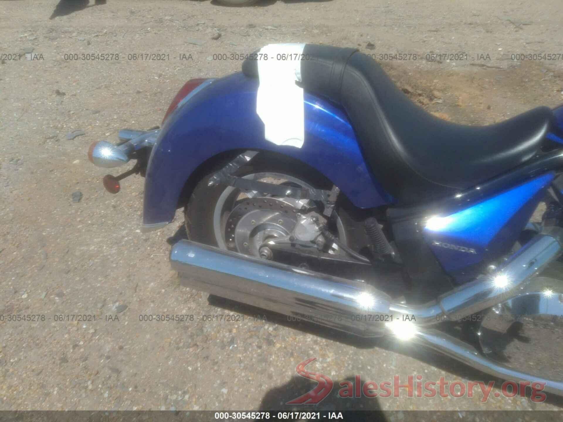 JH2SC6602GK600163 2016 HONDA VT1300