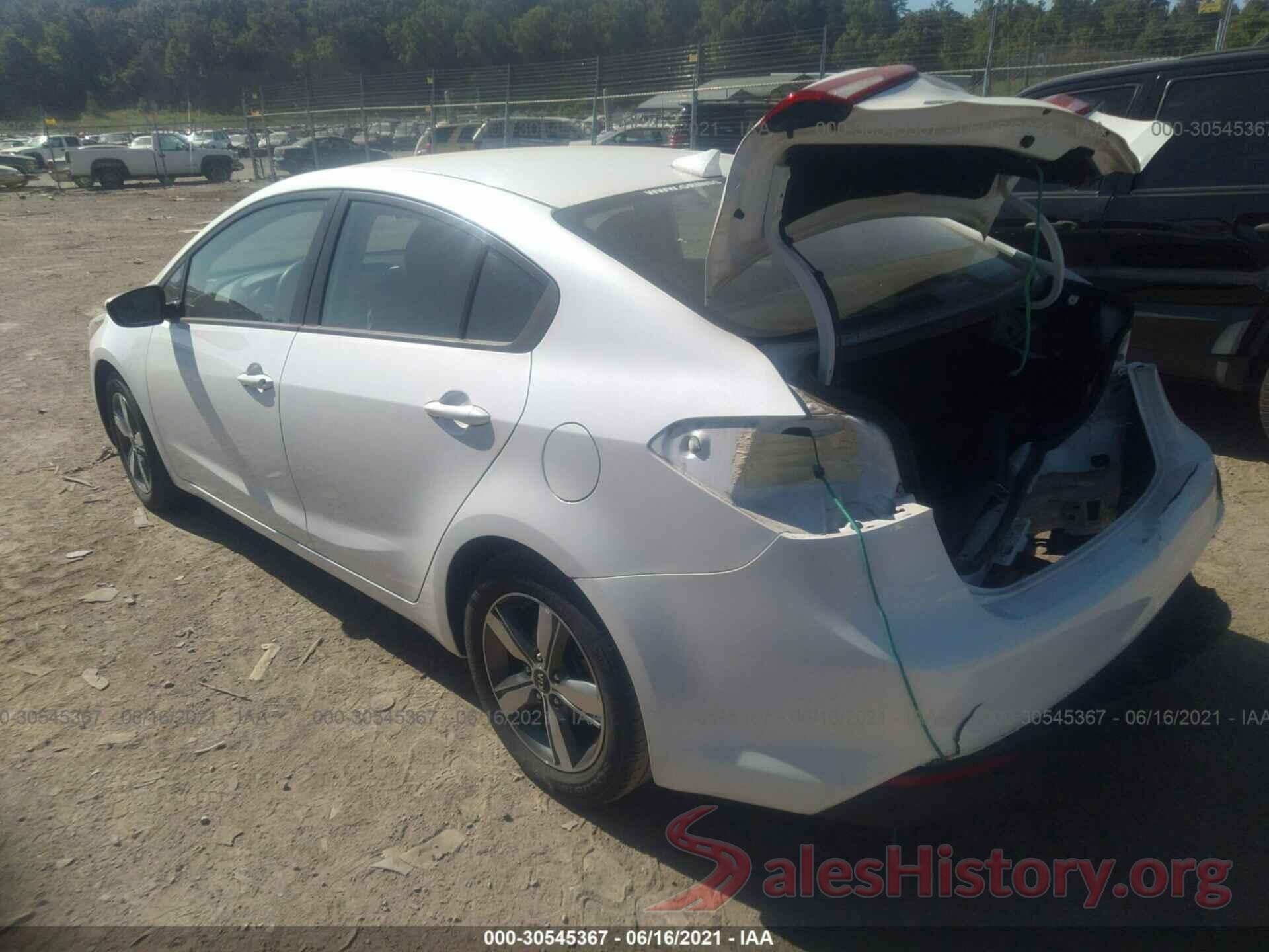 3KPFL4A78JE250826 2018 KIA FORTE