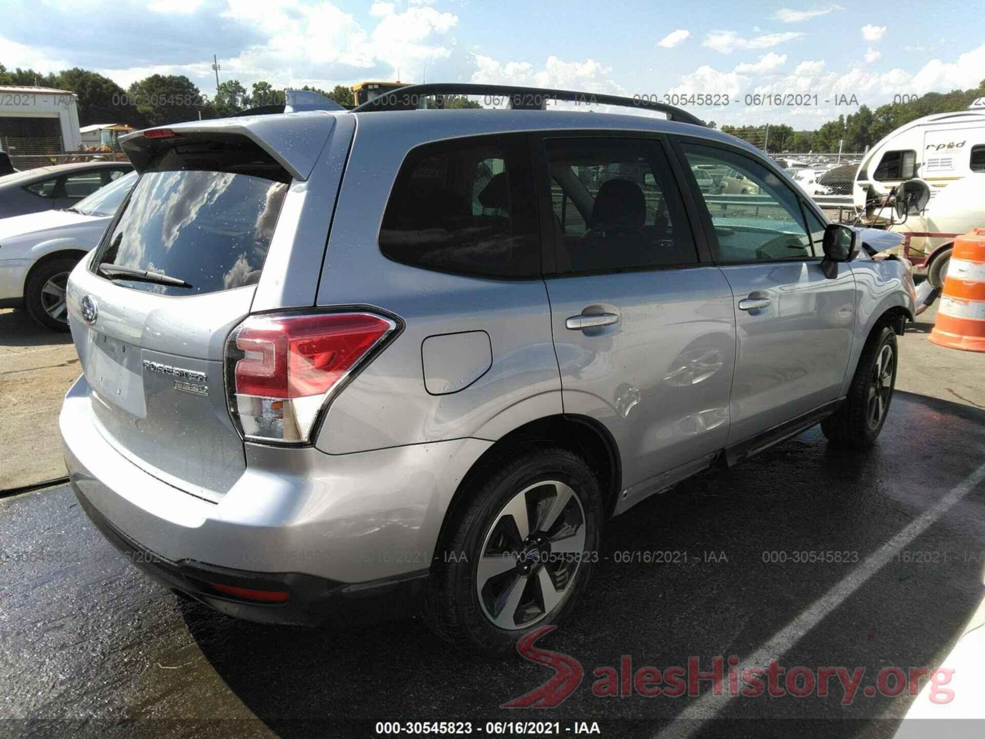 JF2SJAEC4HH485241 2017 SUBARU FORESTER