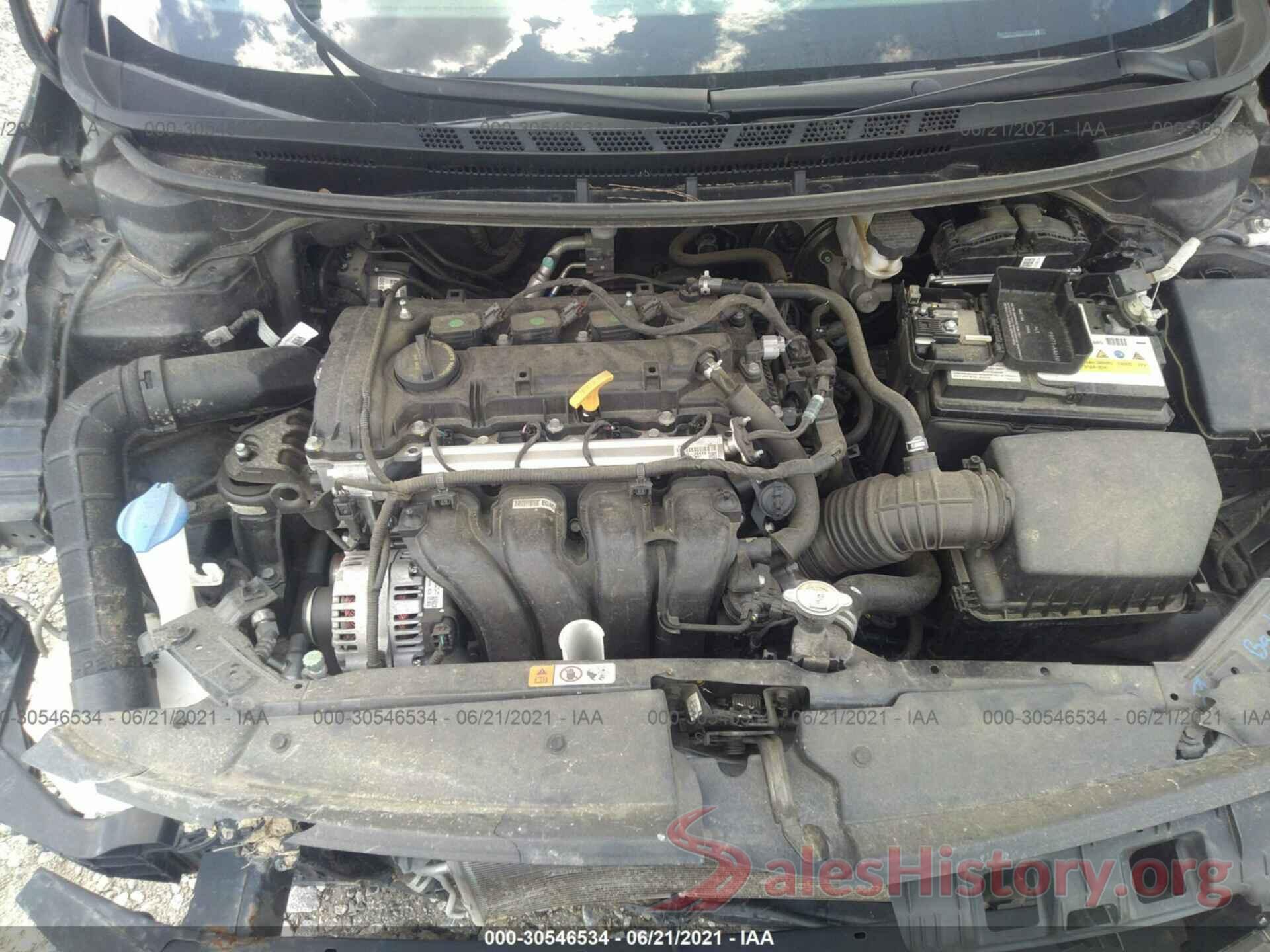 3KPFK4A79JE270649 2018 KIA FORTE