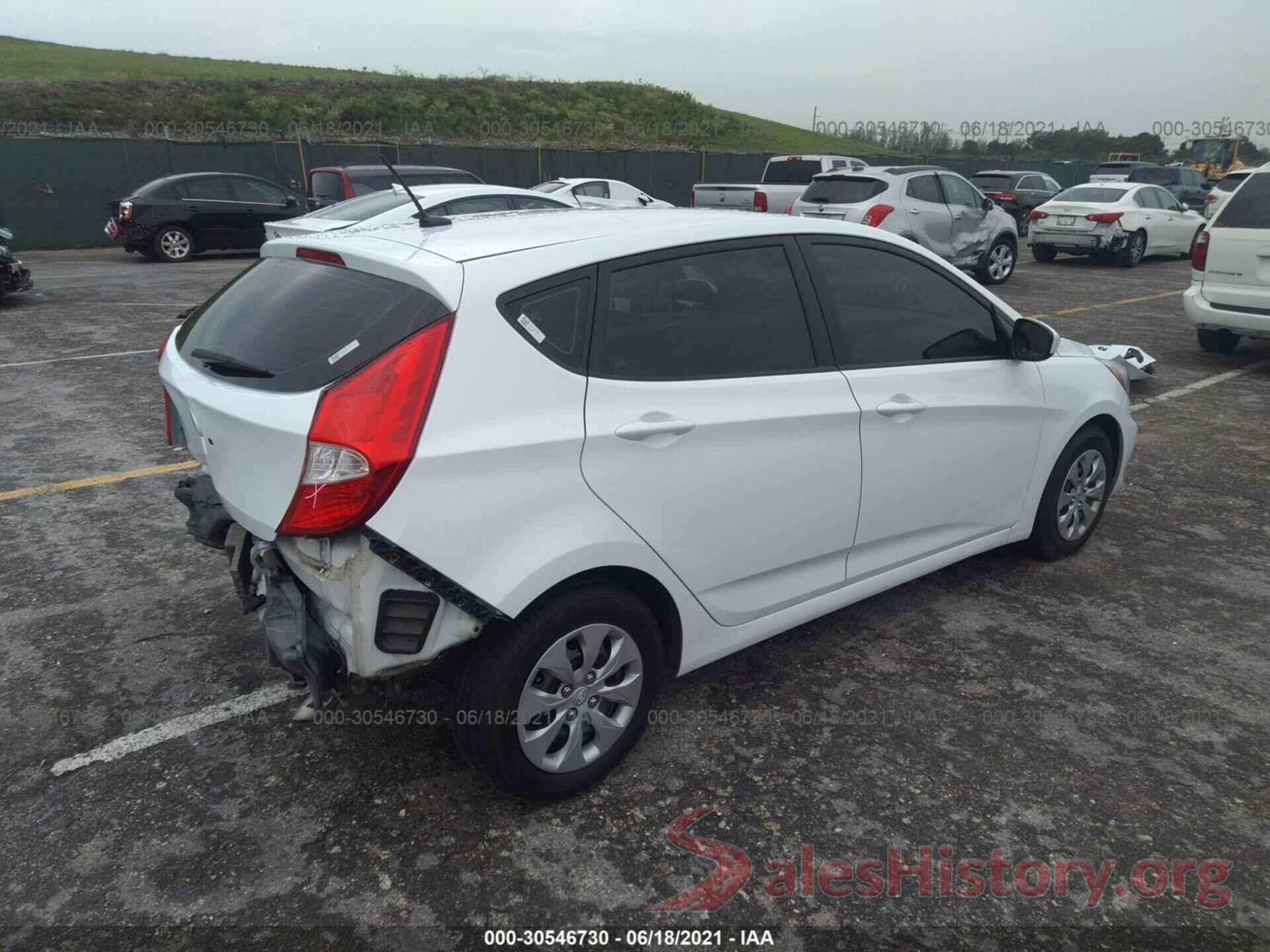 KMHCT5AEXHU323001 2017 HYUNDAI ACCENT