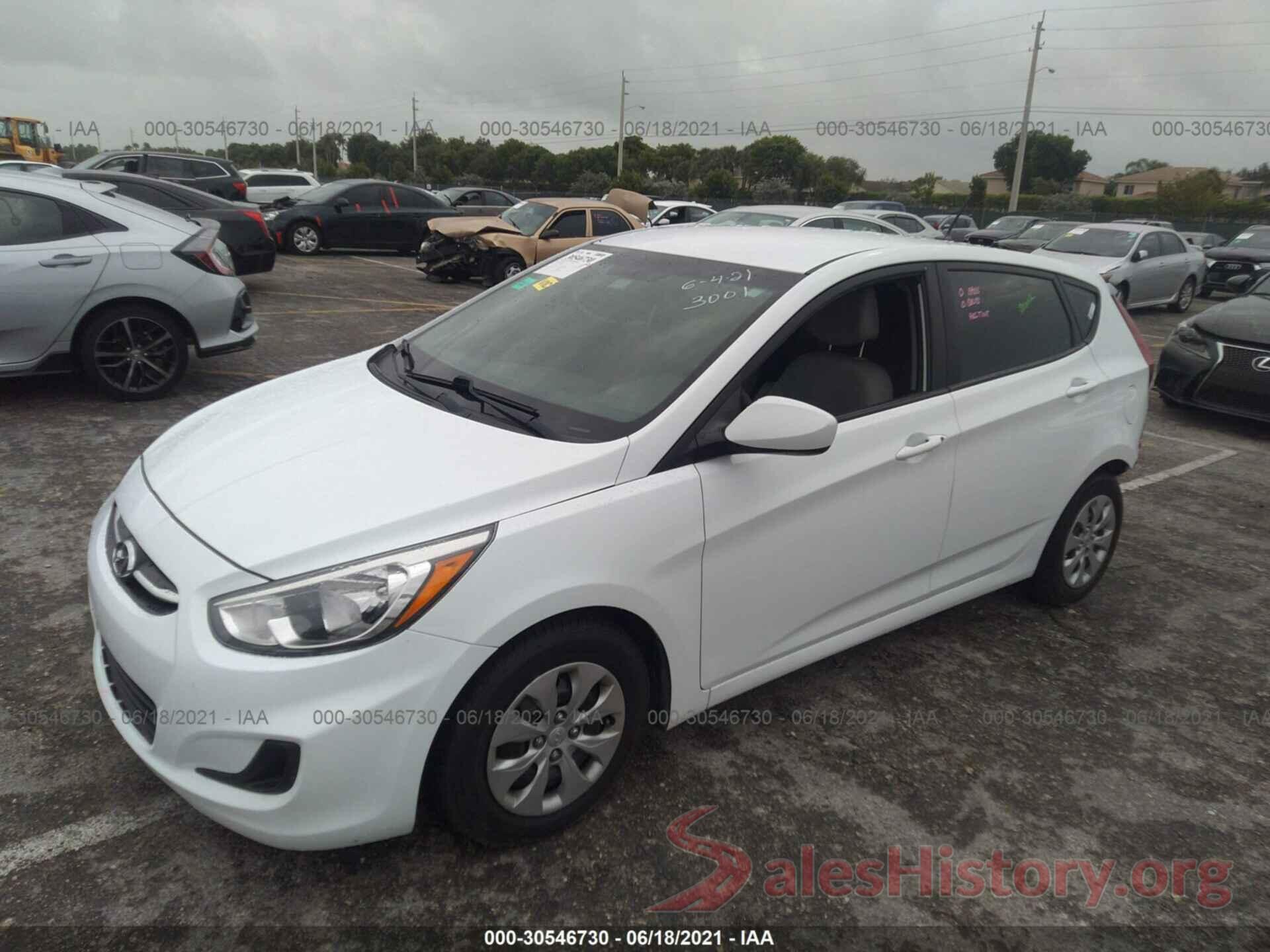 KMHCT5AEXHU323001 2017 HYUNDAI ACCENT