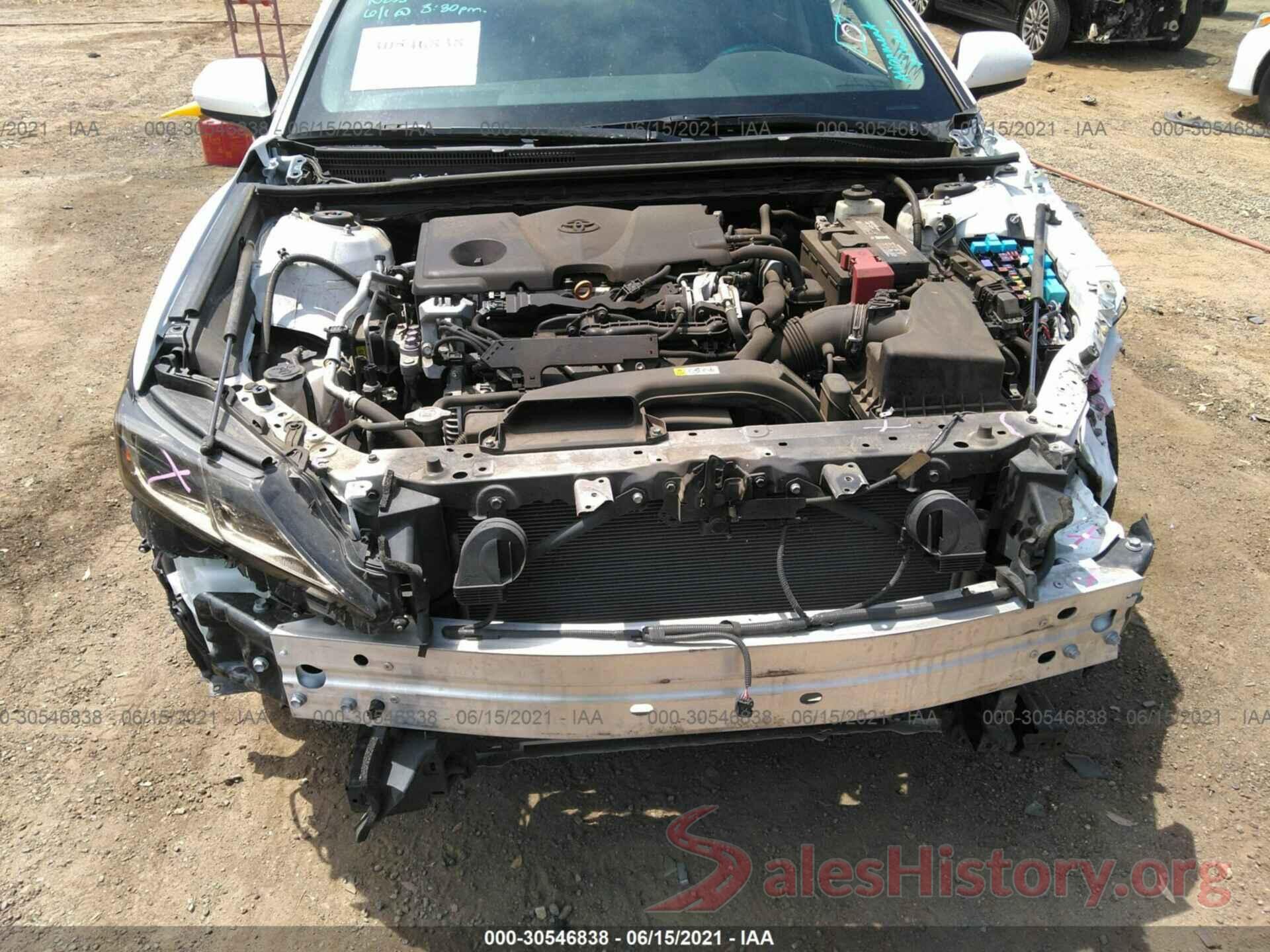 4T1B11HKXJU616912 2018 TOYOTA CAMRY