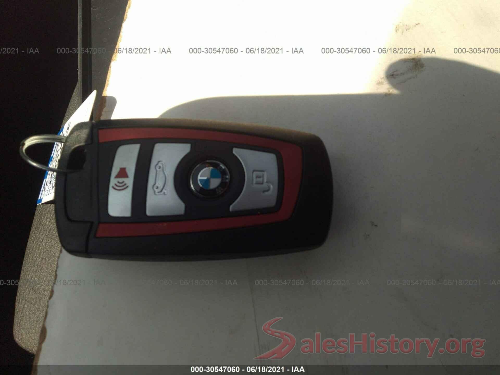 WBA8B9G5XJNU97823 2018 BMW 3 SERIES