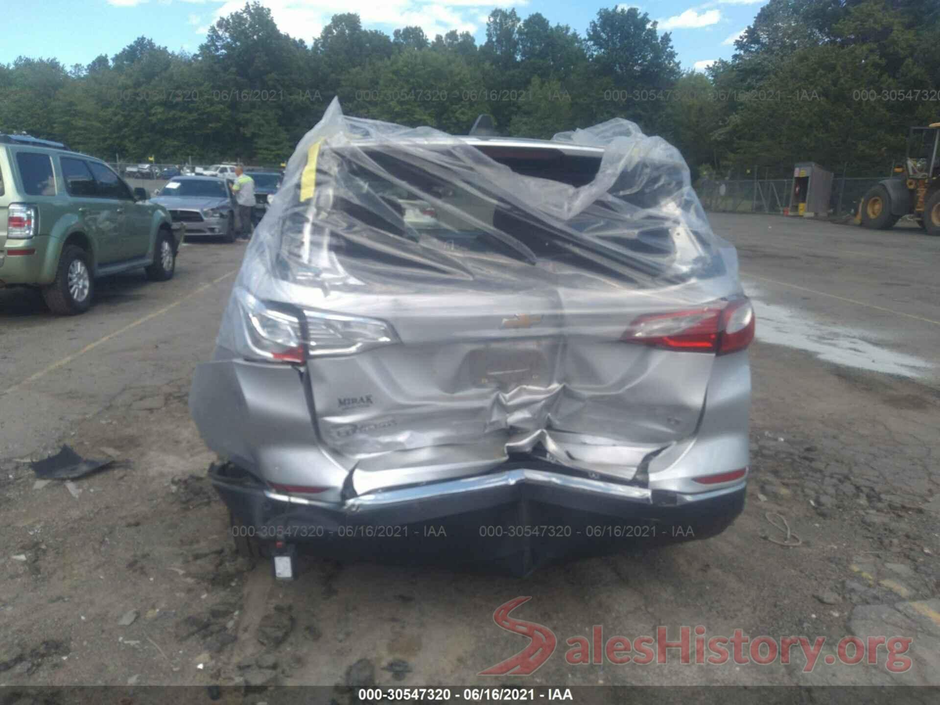 2GNAXJEV9J6304633 2018 CHEVROLET EQUINOX