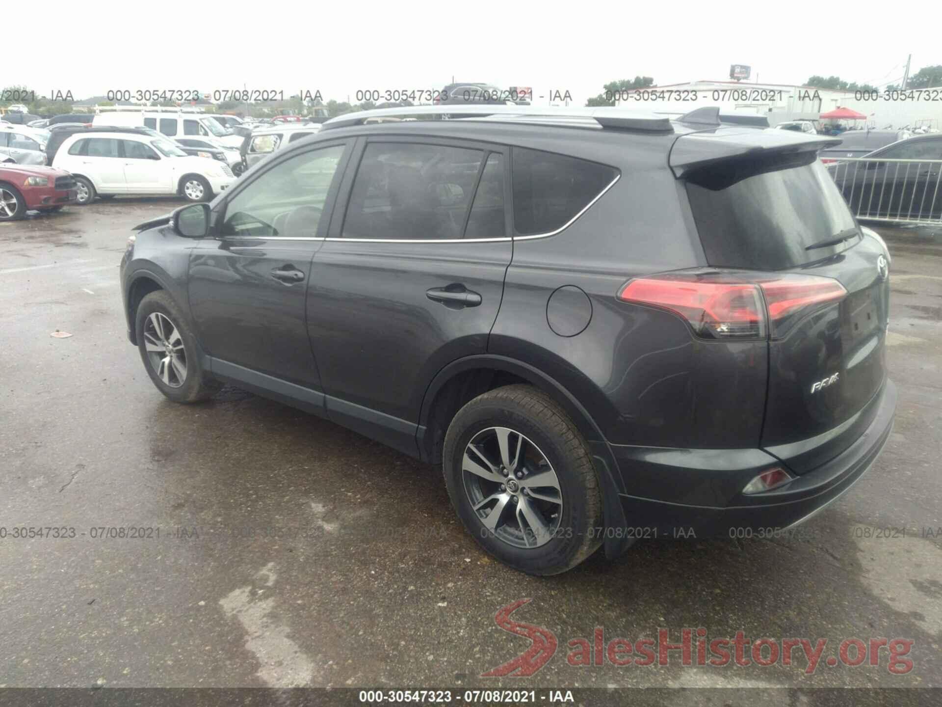 JTMRFREV9JJ739975 2018 TOYOTA RAV4