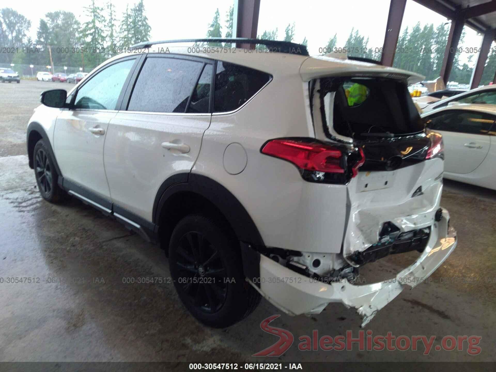 2T3RFREV9JW852133 2018 TOYOTA RAV4