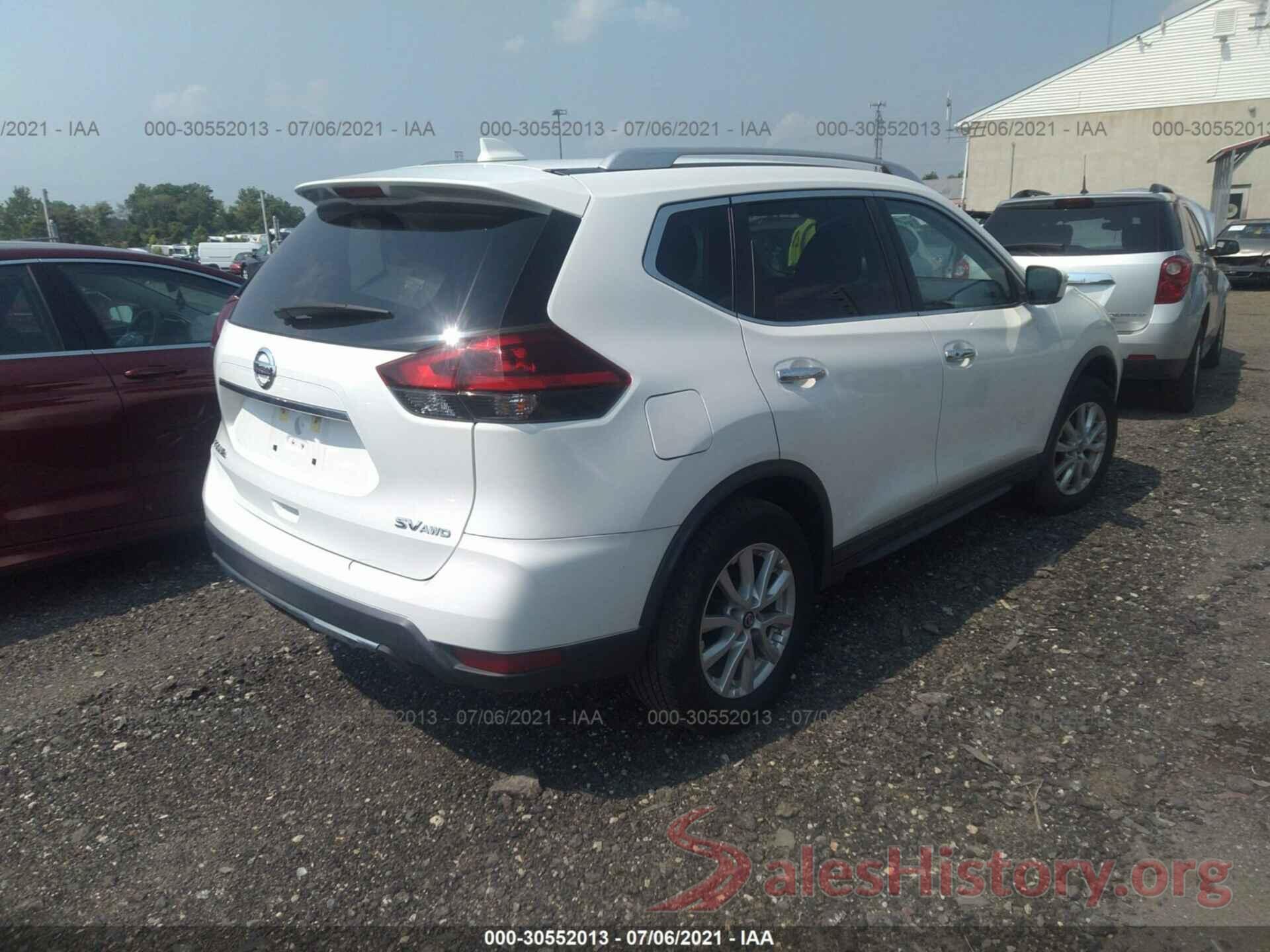 KNMAT2MV7JP579445 2018 NISSAN ROGUE