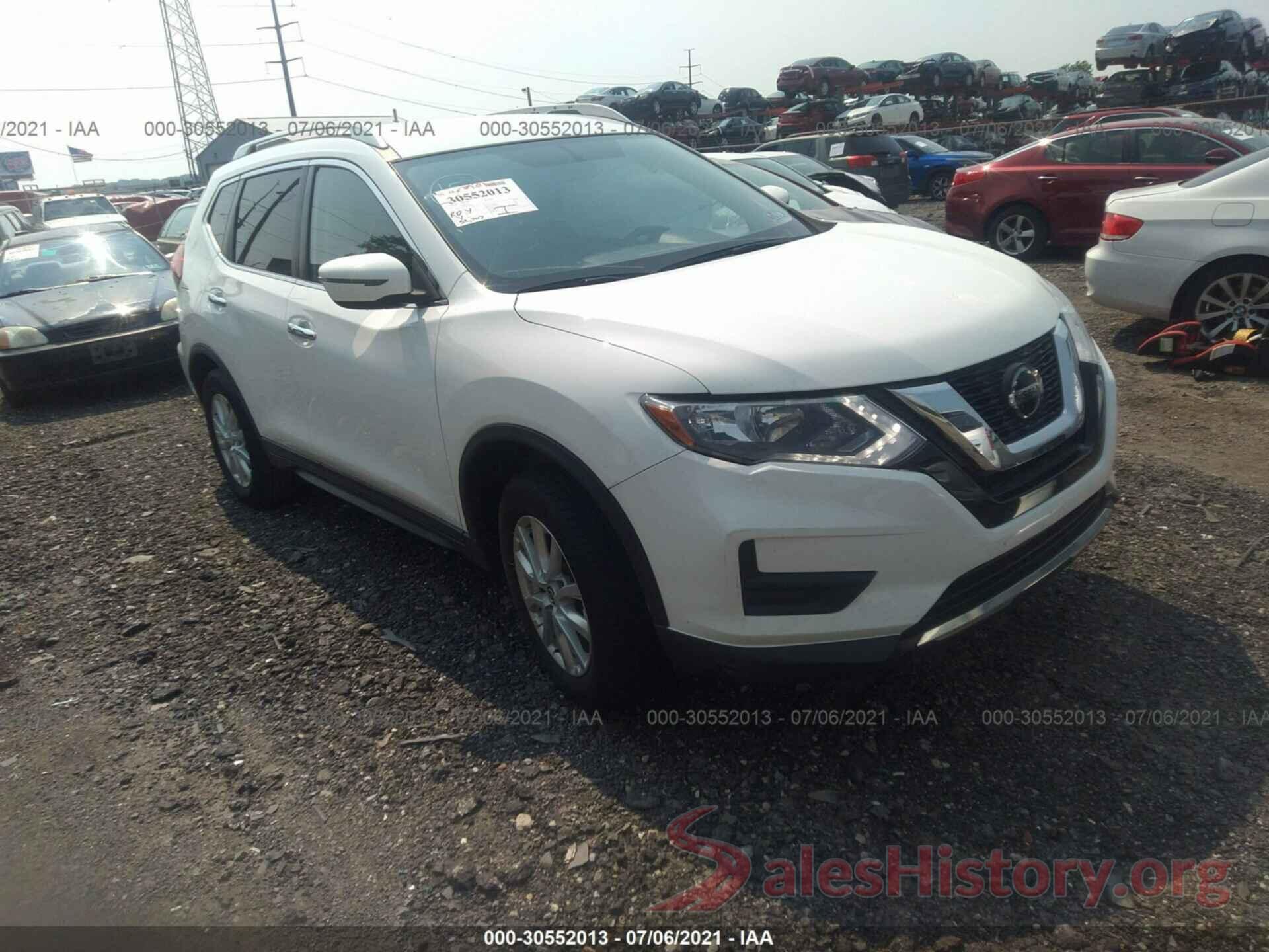 KNMAT2MV7JP579445 2018 NISSAN ROGUE