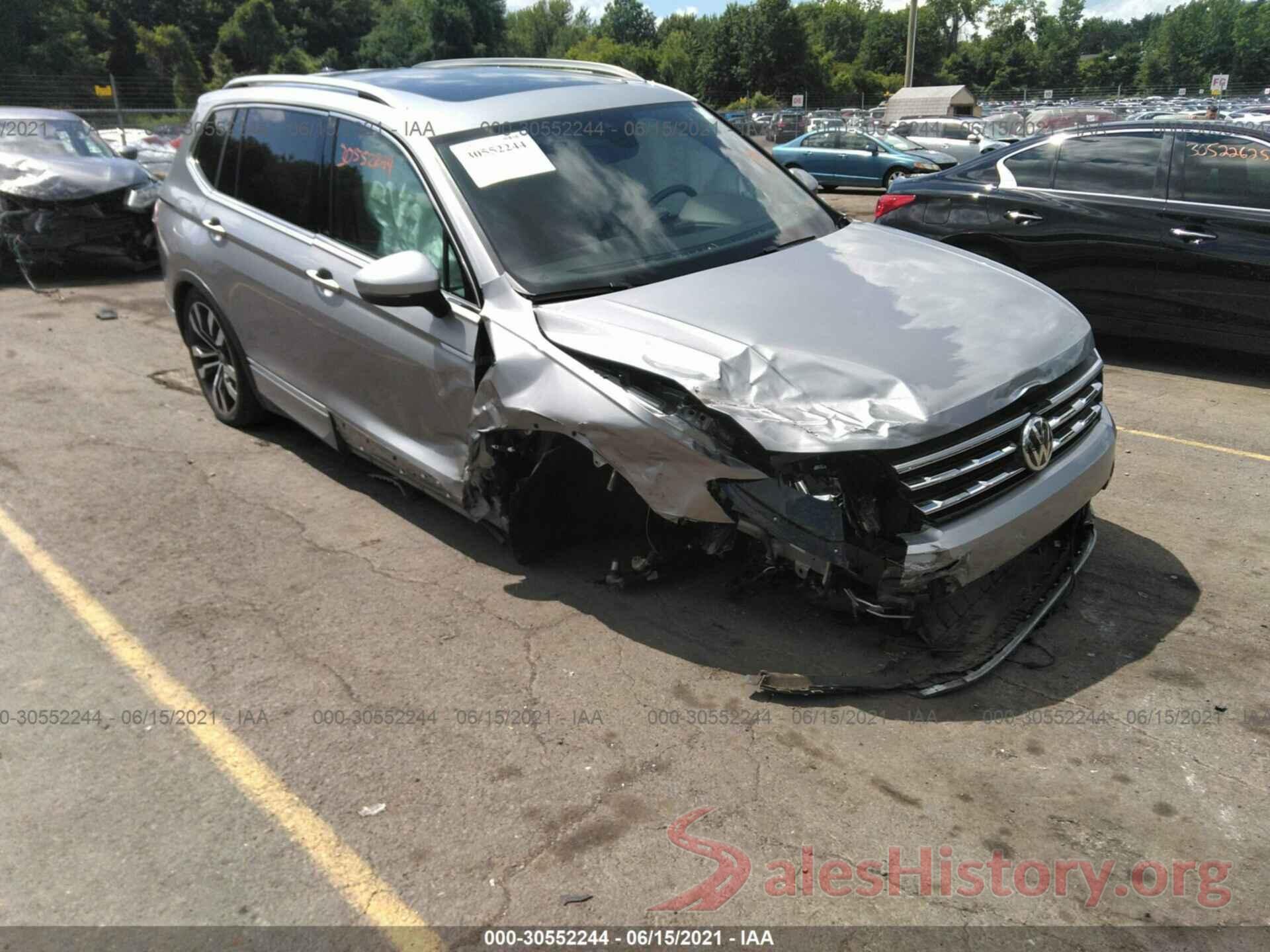 3VV4B7AX0KM175558 2019 VOLKSWAGEN TIGUAN