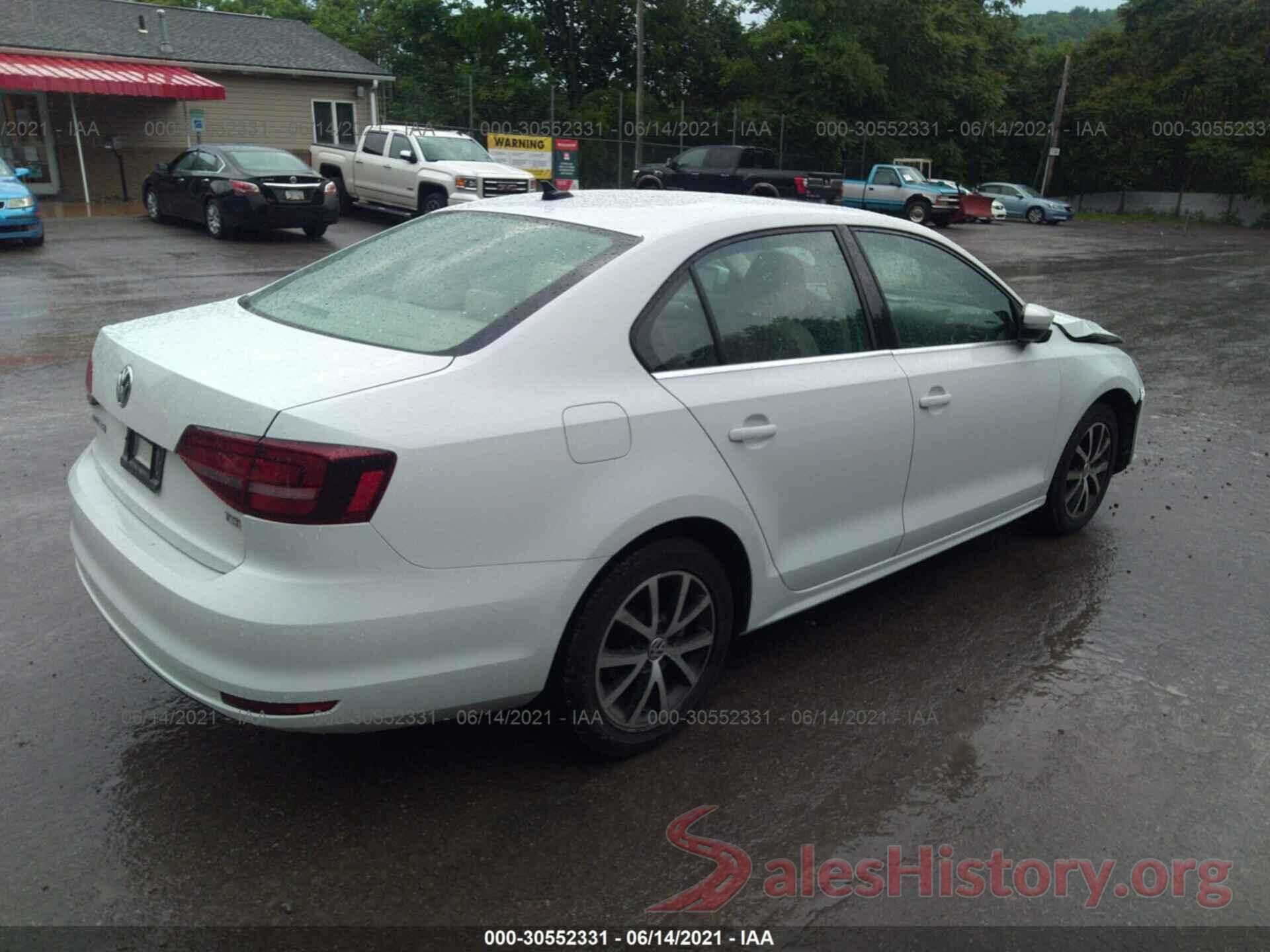 3VWDB7AJ4HM368988 2017 VOLKSWAGEN JETTA