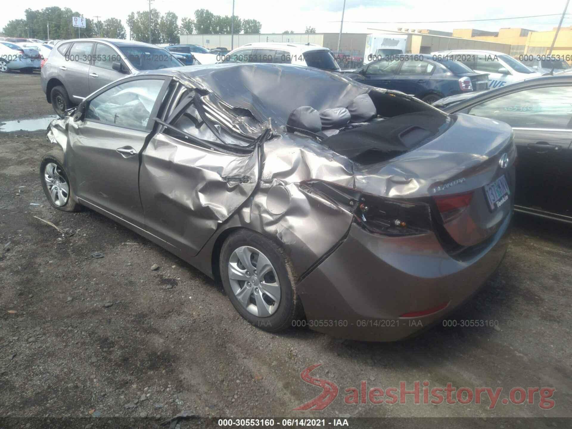 5NPDH4AE7GH776988 2016 HYUNDAI ELANTRA