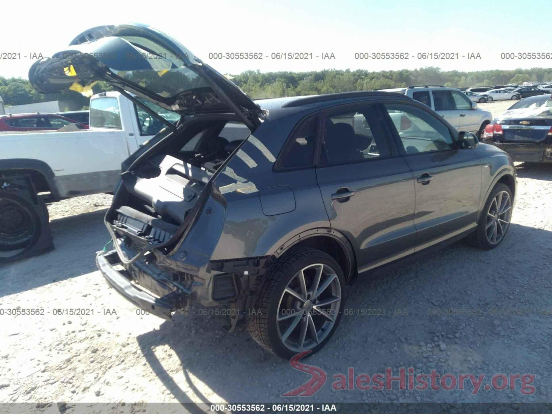 WA1JCCFS8JR028027 2018 AUDI Q3