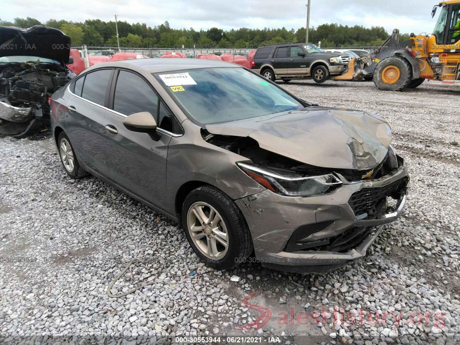 1G1BE5SM3J7104443 2018 CHEVROLET CRUZE