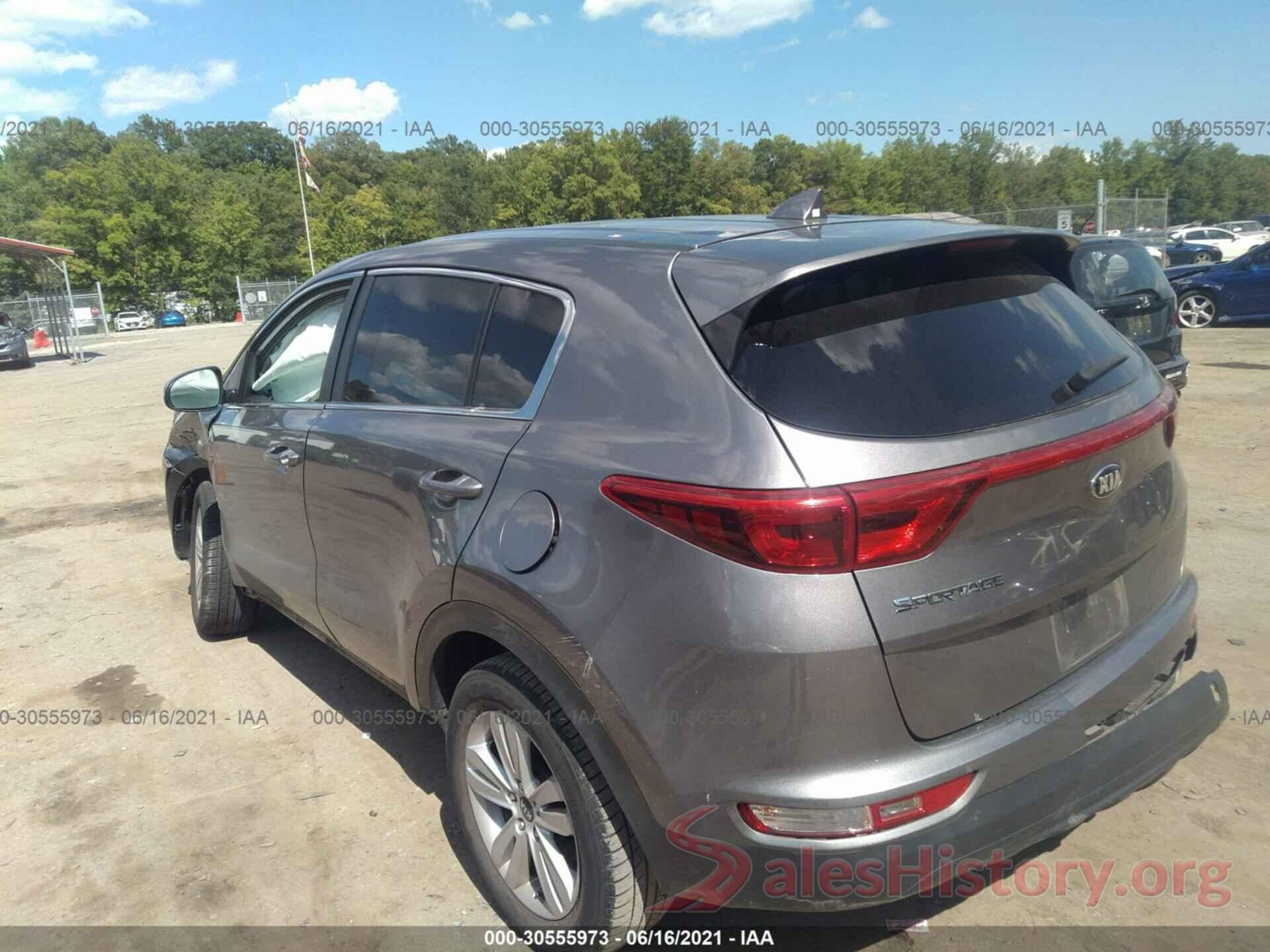 KNDPMCAC1J7348136 2018 KIA SPORTAGE