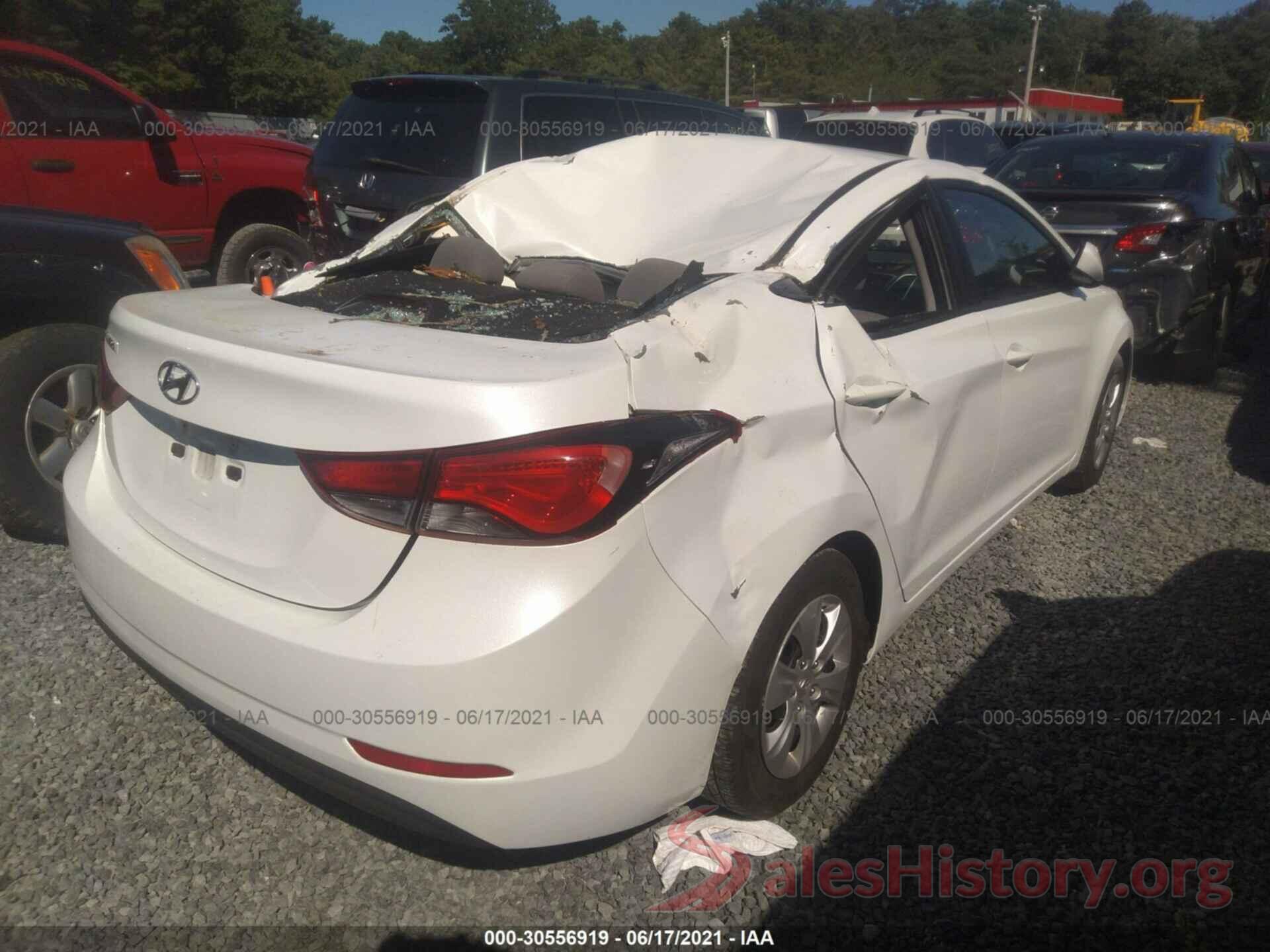 5NPDH4AE7GH738726 2016 HYUNDAI ELANTRA