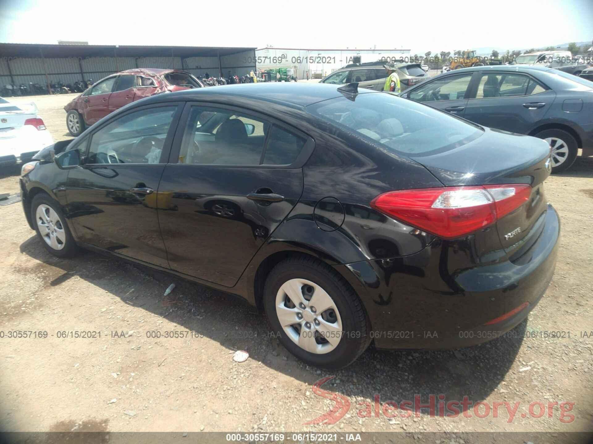 KNAFK4A67G5461074 2016 KIA FORTE