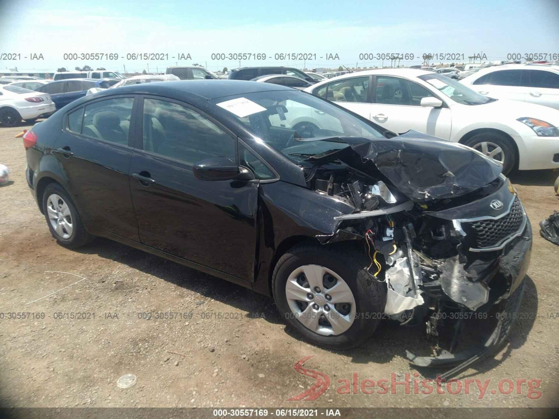 KNAFK4A67G5461074 2016 KIA FORTE