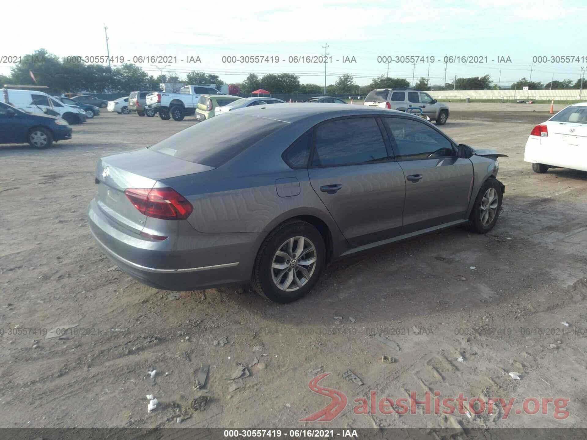 1VWAA7A39JC049956 2018 VOLKSWAGEN PASSAT