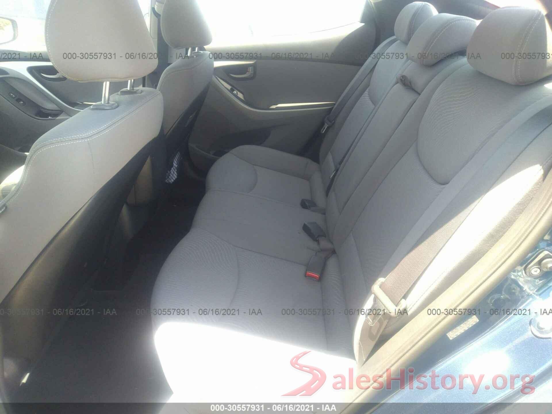 KMHDH4AE9GU648611 2016 HYUNDAI ELANTRA