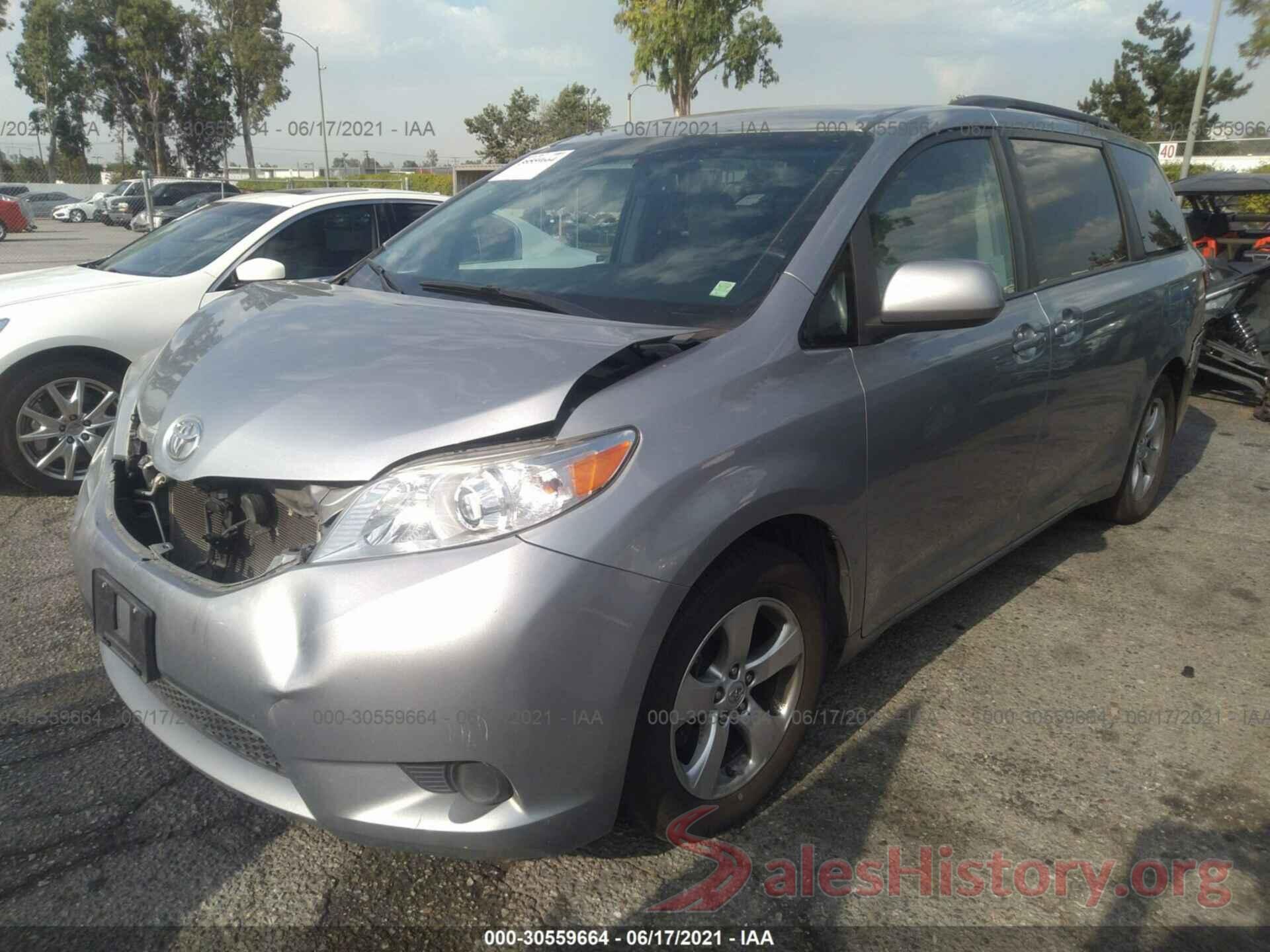 5TDKK3DCXGS739960 2016 TOYOTA SIENNA