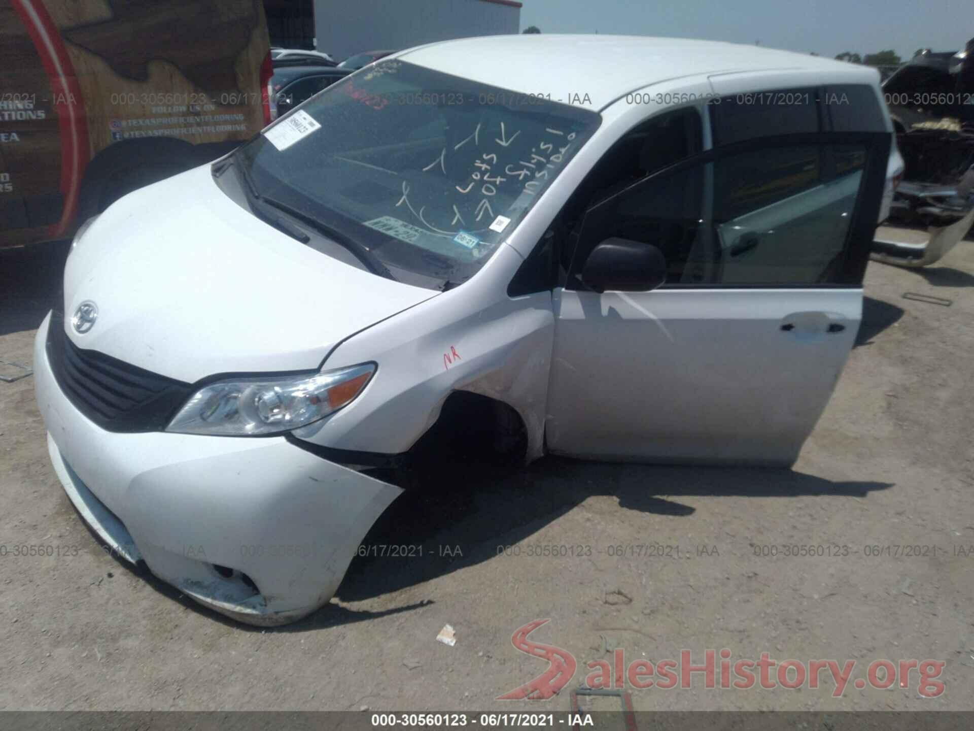 5TDZZ3DC9HS849250 2017 TOYOTA SIENNA