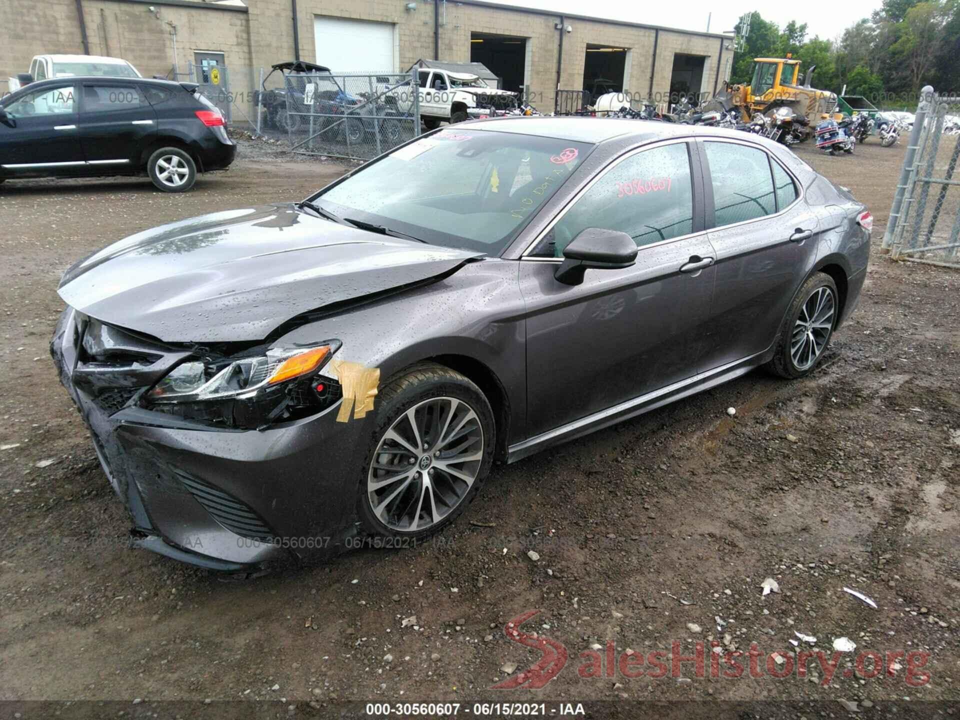 4T1G11AK8LU359400 2020 TOYOTA CAMRY