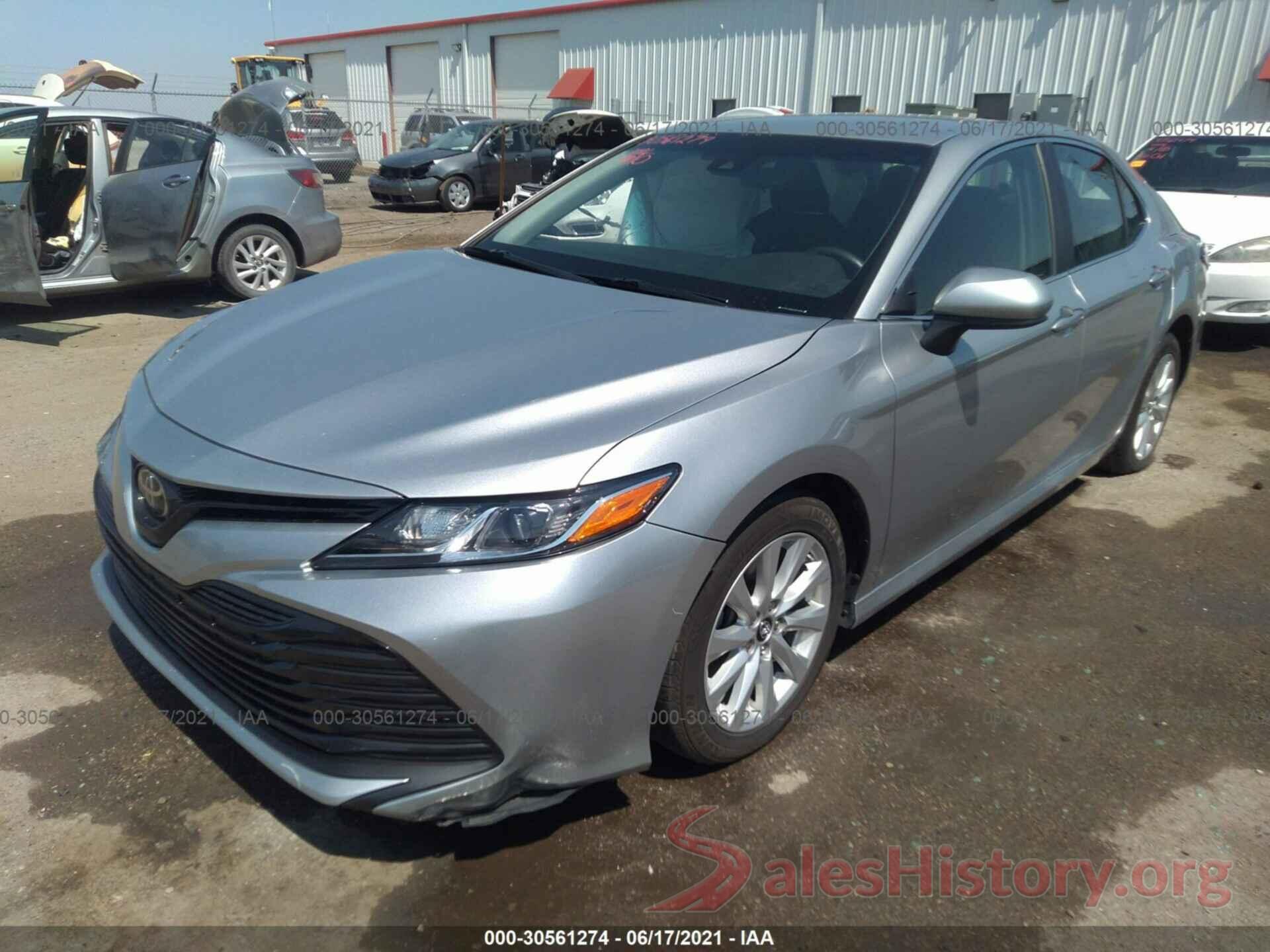 4T1B11HK9JU011750 2018 TOYOTA CAMRY