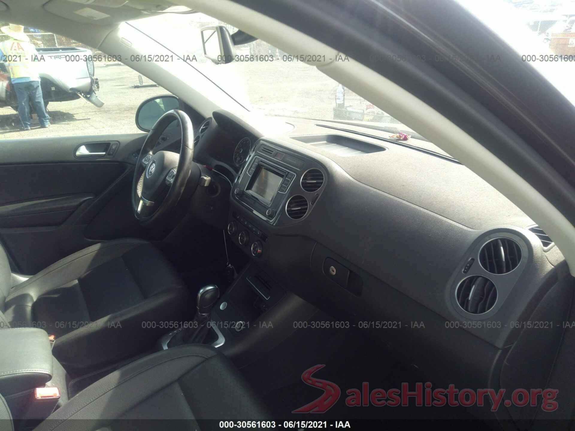 WVGBV7AX8GW583466 2016 VOLKSWAGEN TIGUAN