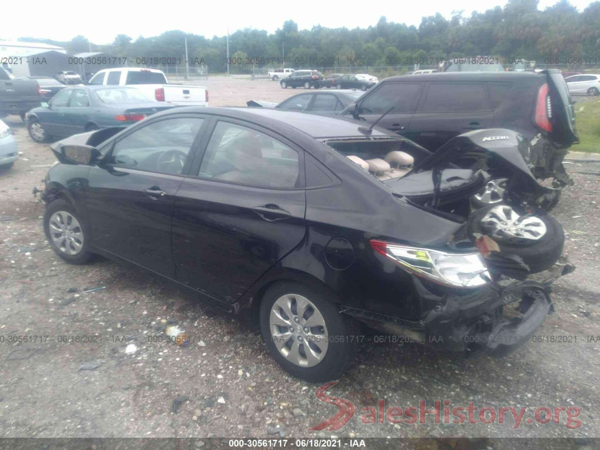 KMHCT4AE2HU374812 2017 HYUNDAI ACCENT