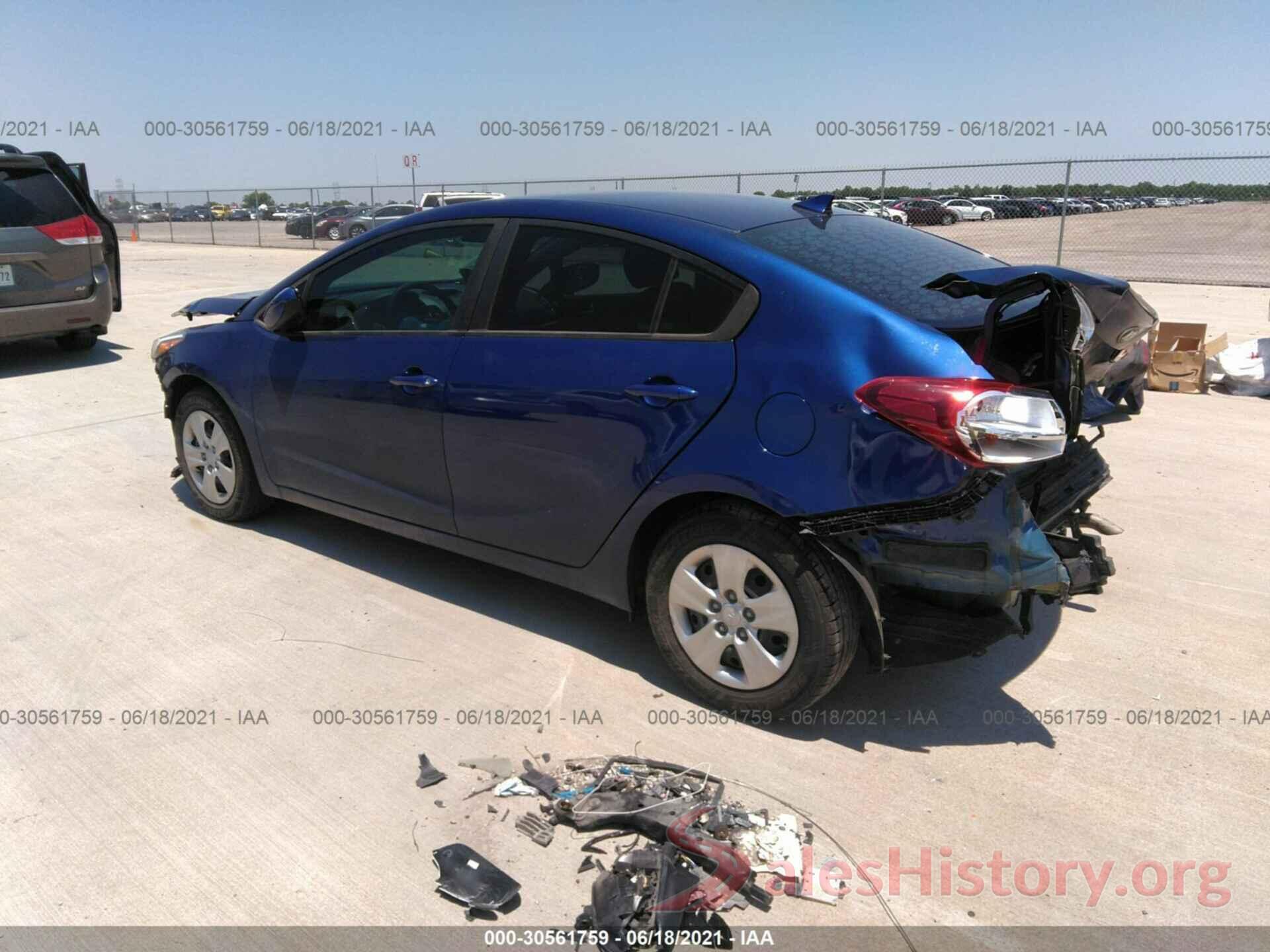 3KPFK4A78HE147855 2017 KIA FORTE