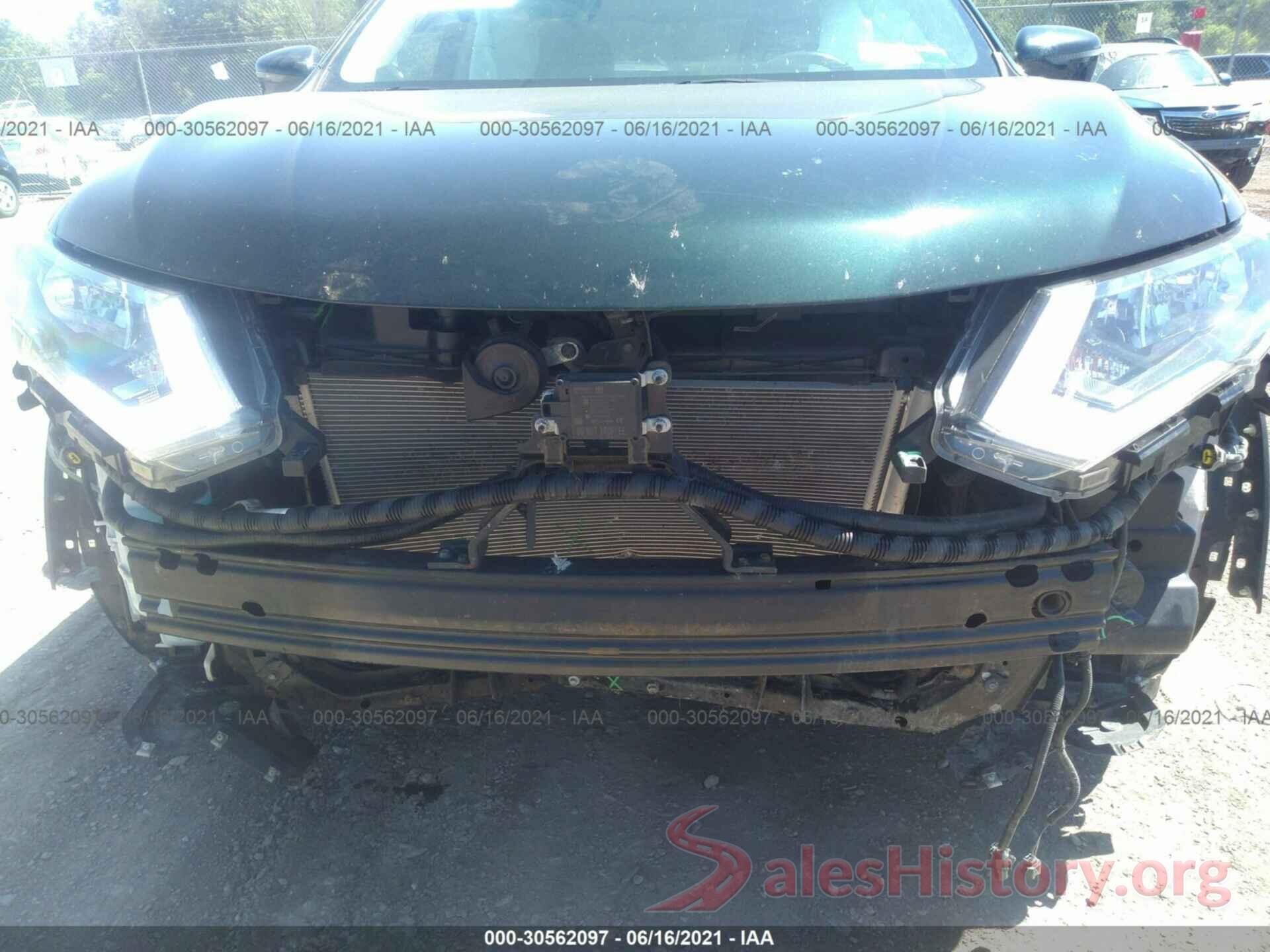 5N1AT2MV4JC777483 2018 NISSAN ROGUE