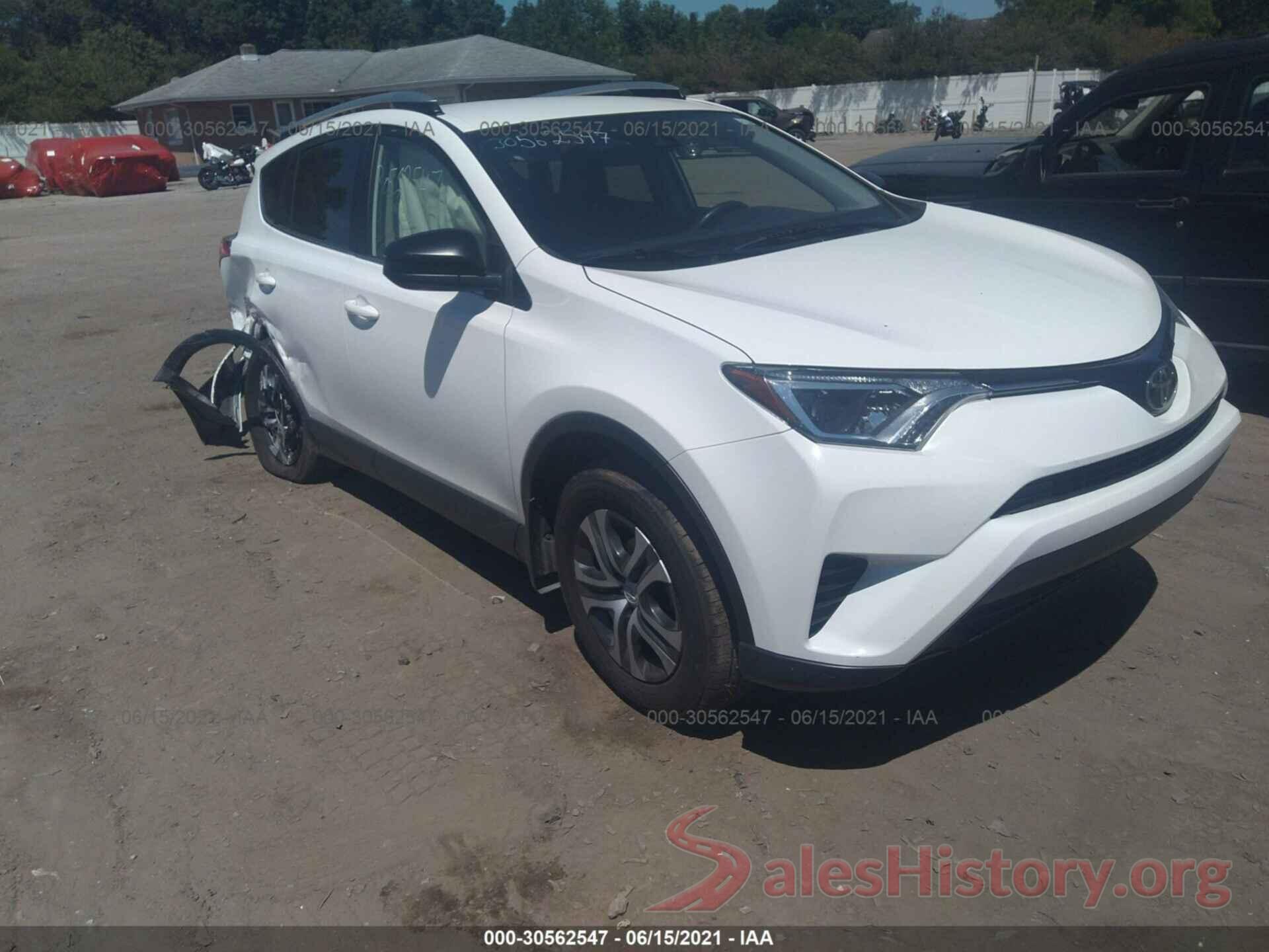 JTMBFREV1HJ114577 2017 TOYOTA RAV4