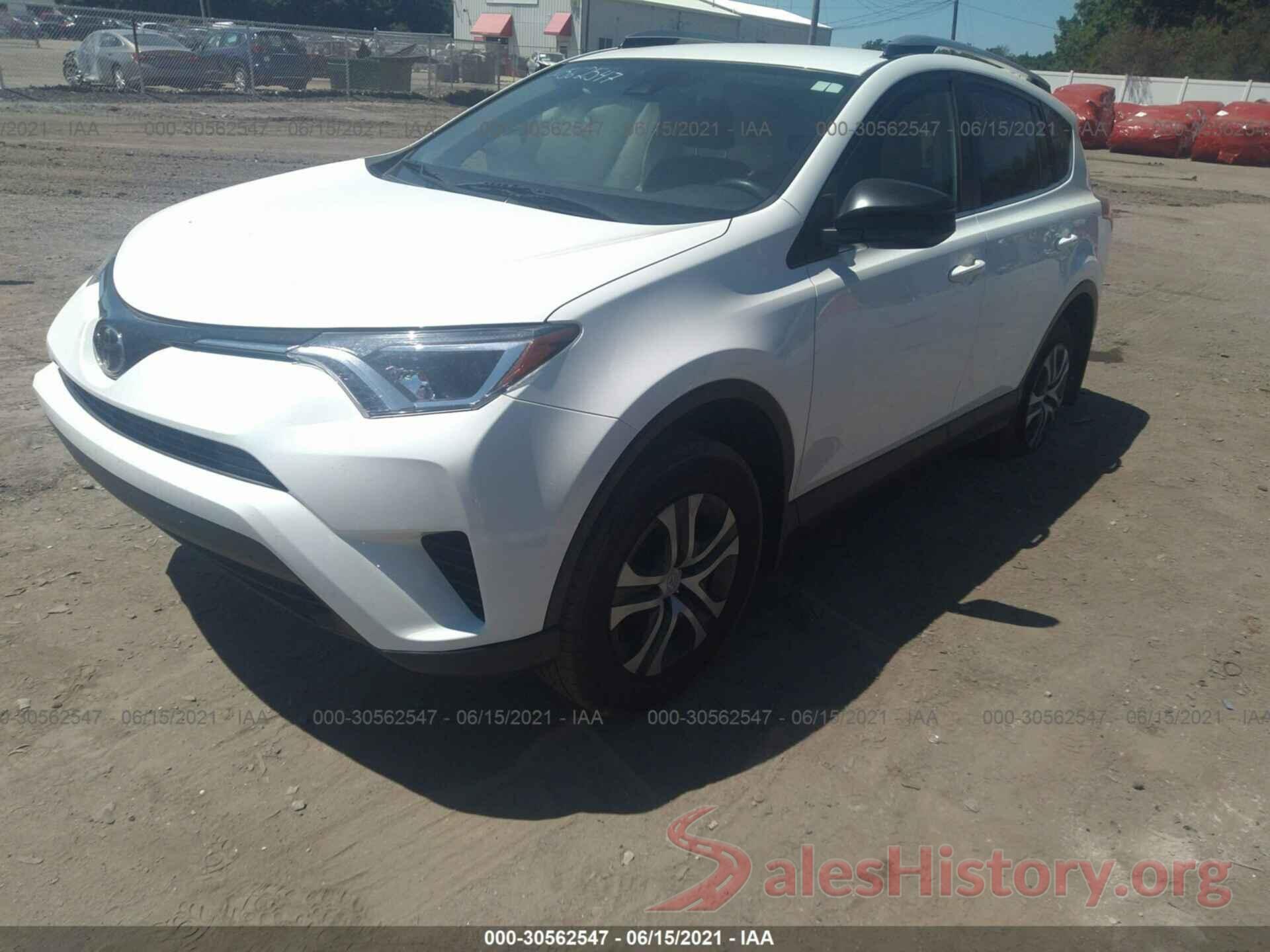 JTMBFREV1HJ114577 2017 TOYOTA RAV4