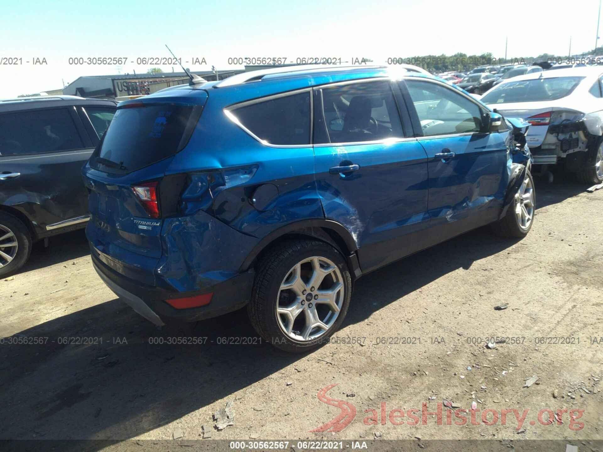 1FMCU9J98KUA16067 2019 FORD ESCAPE