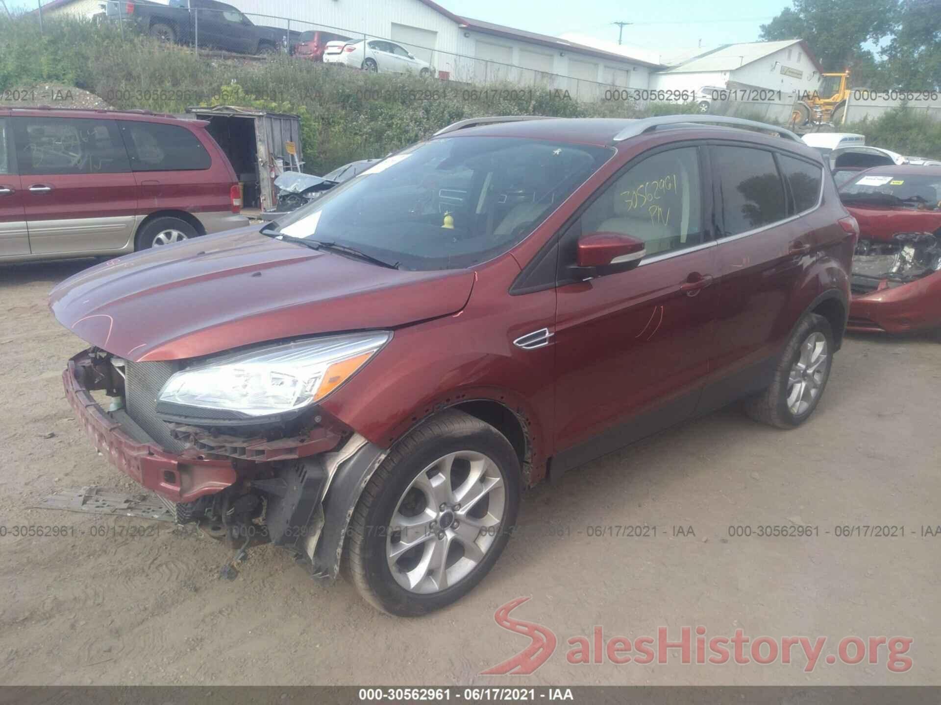 1FMCU9JX5GUC33243 2016 FORD ESCAPE