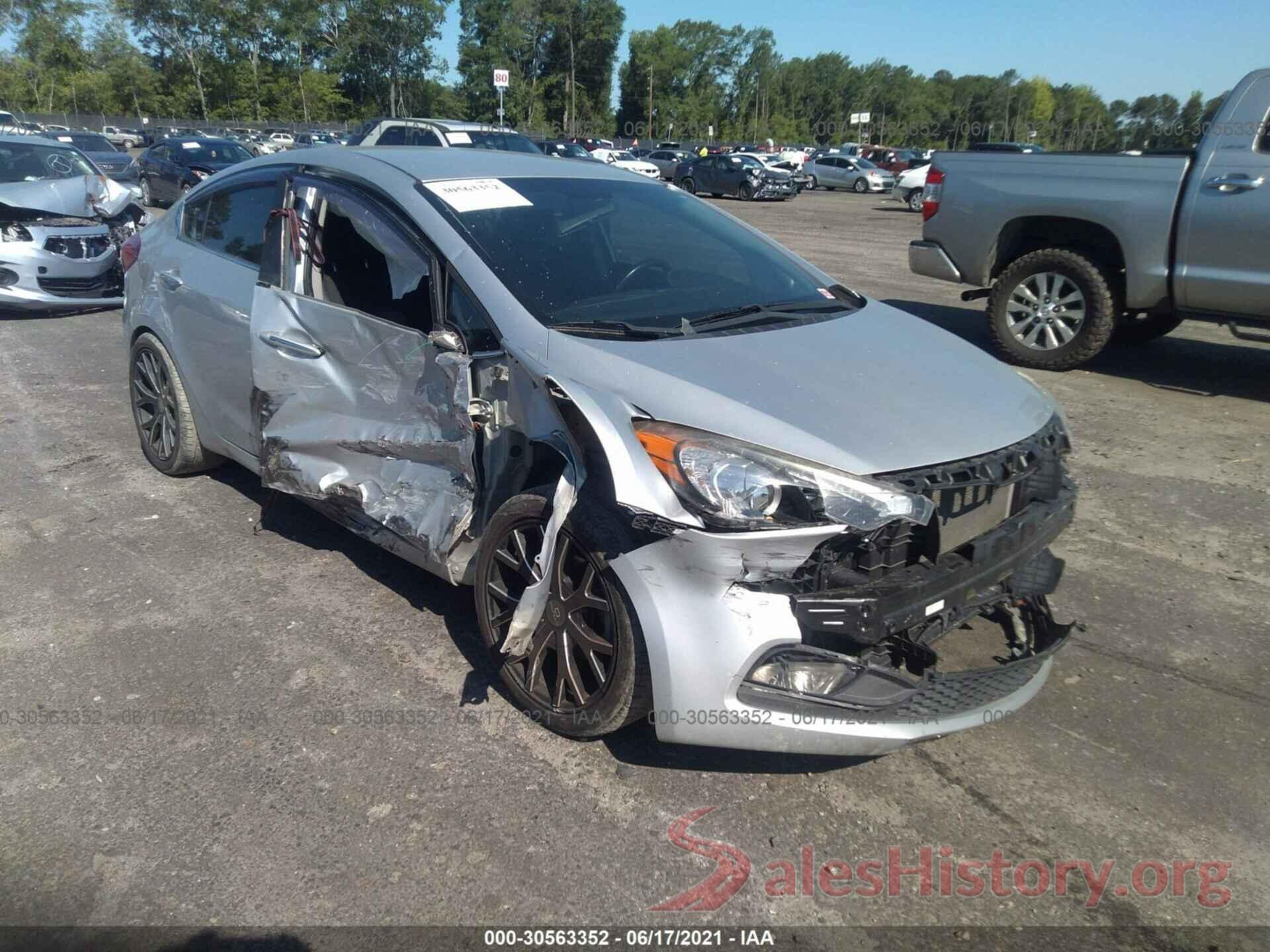 KNAFX4A86G5545213 2016 KIA FORTE