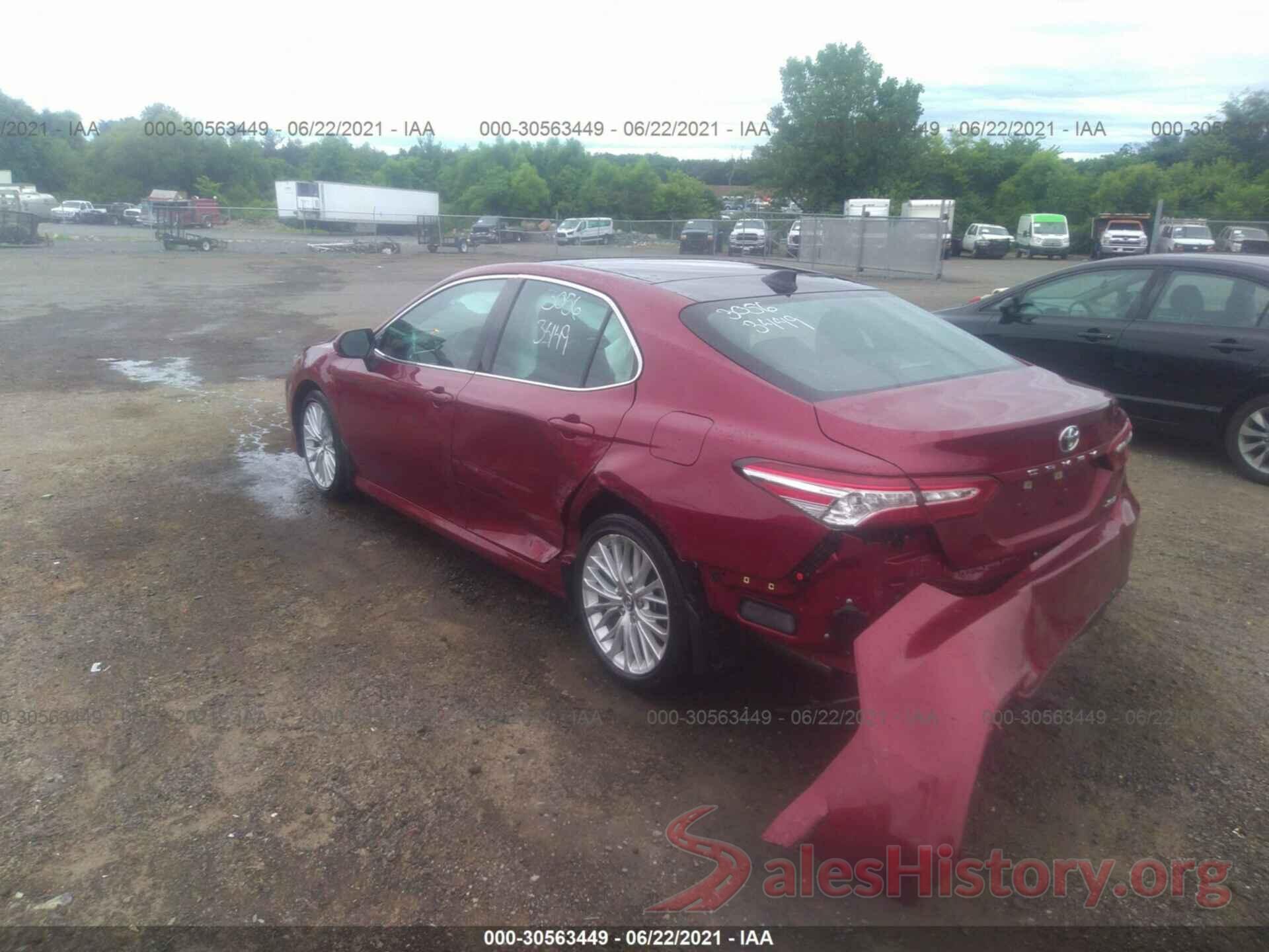 4T1BZ1HK4JU506737 2018 TOYOTA CAMRY