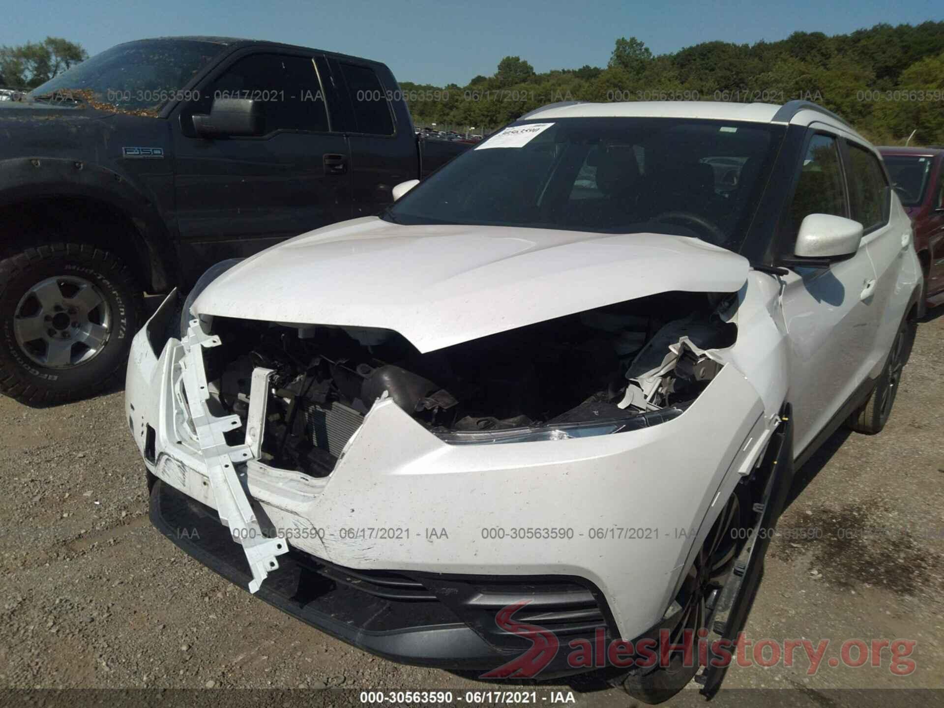 3N1CP5CU6KL496323 2019 NISSAN KICKS