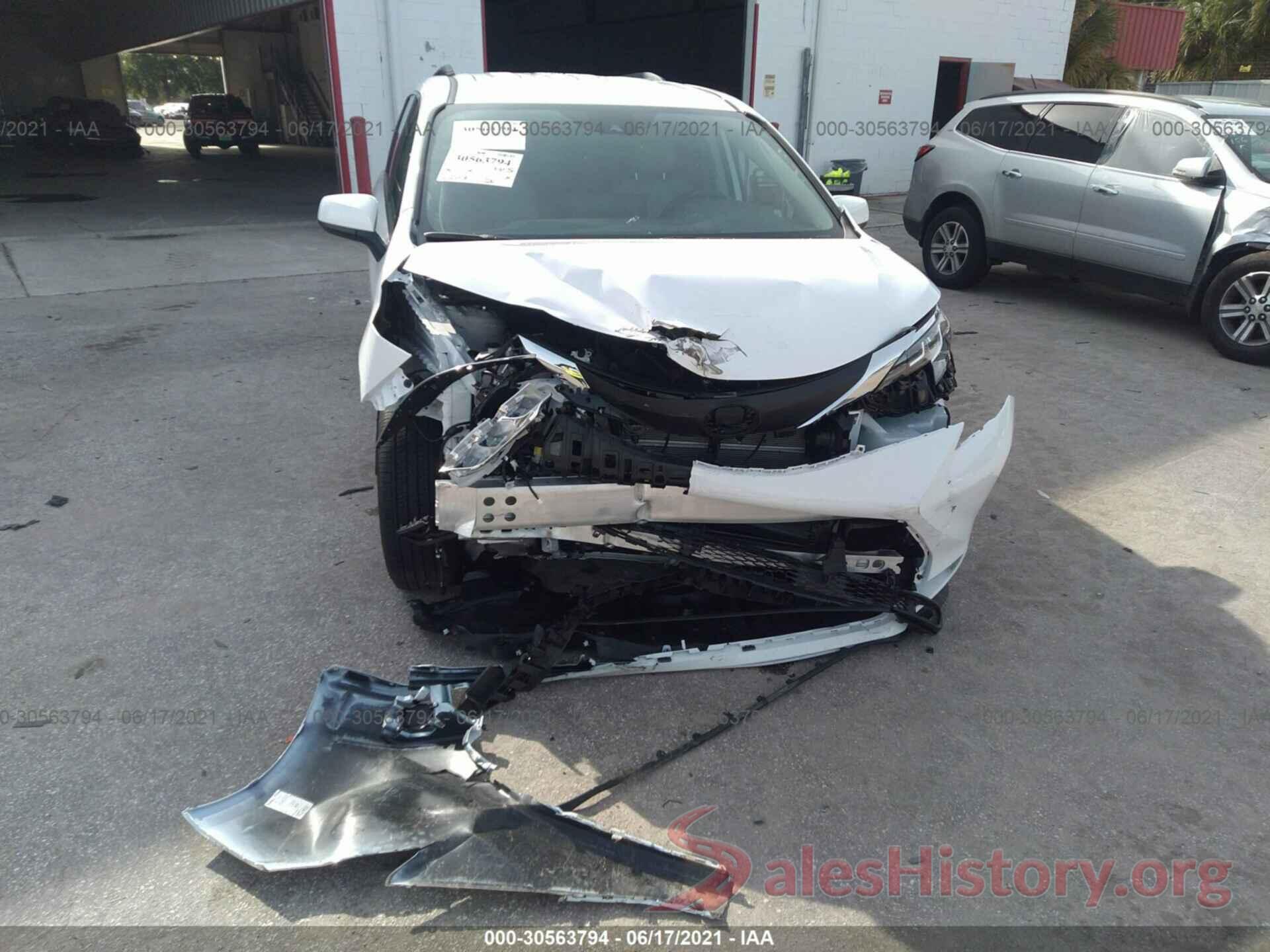 5TDKRKEC3MS035678 2021 TOYOTA SIENNA