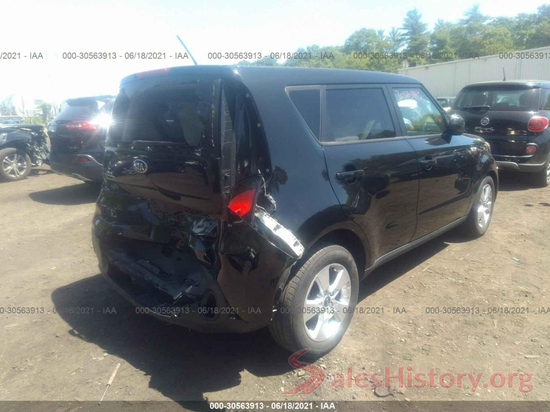 KNDJN2A2XJ7573952 2018 KIA SOUL