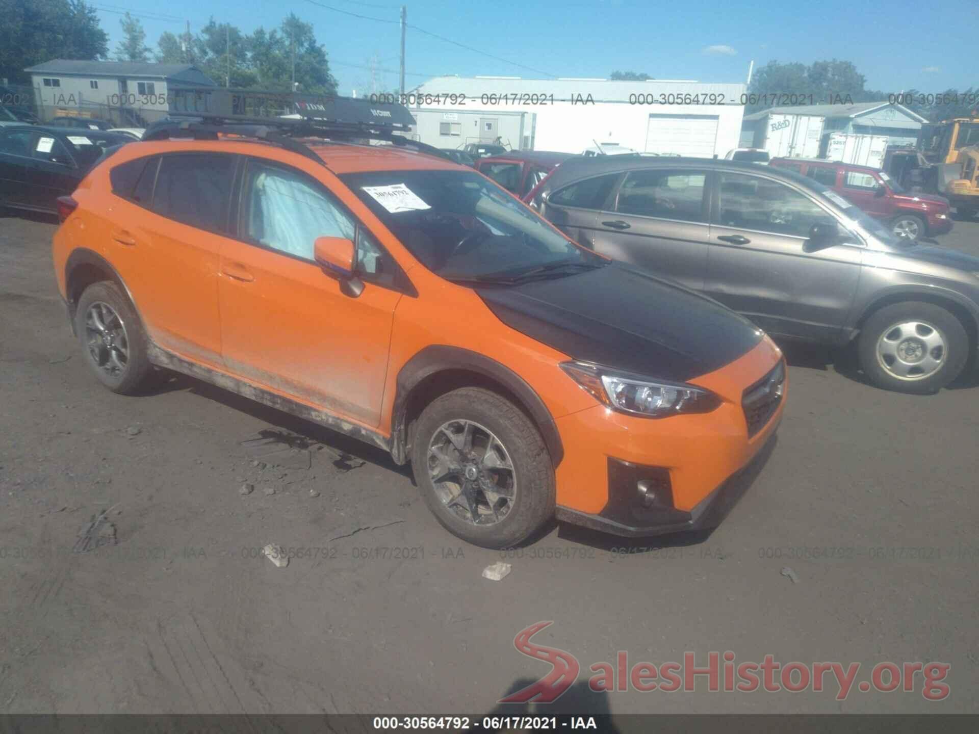 JF2GTABC3JH318105 2018 SUBARU CROSSTREK