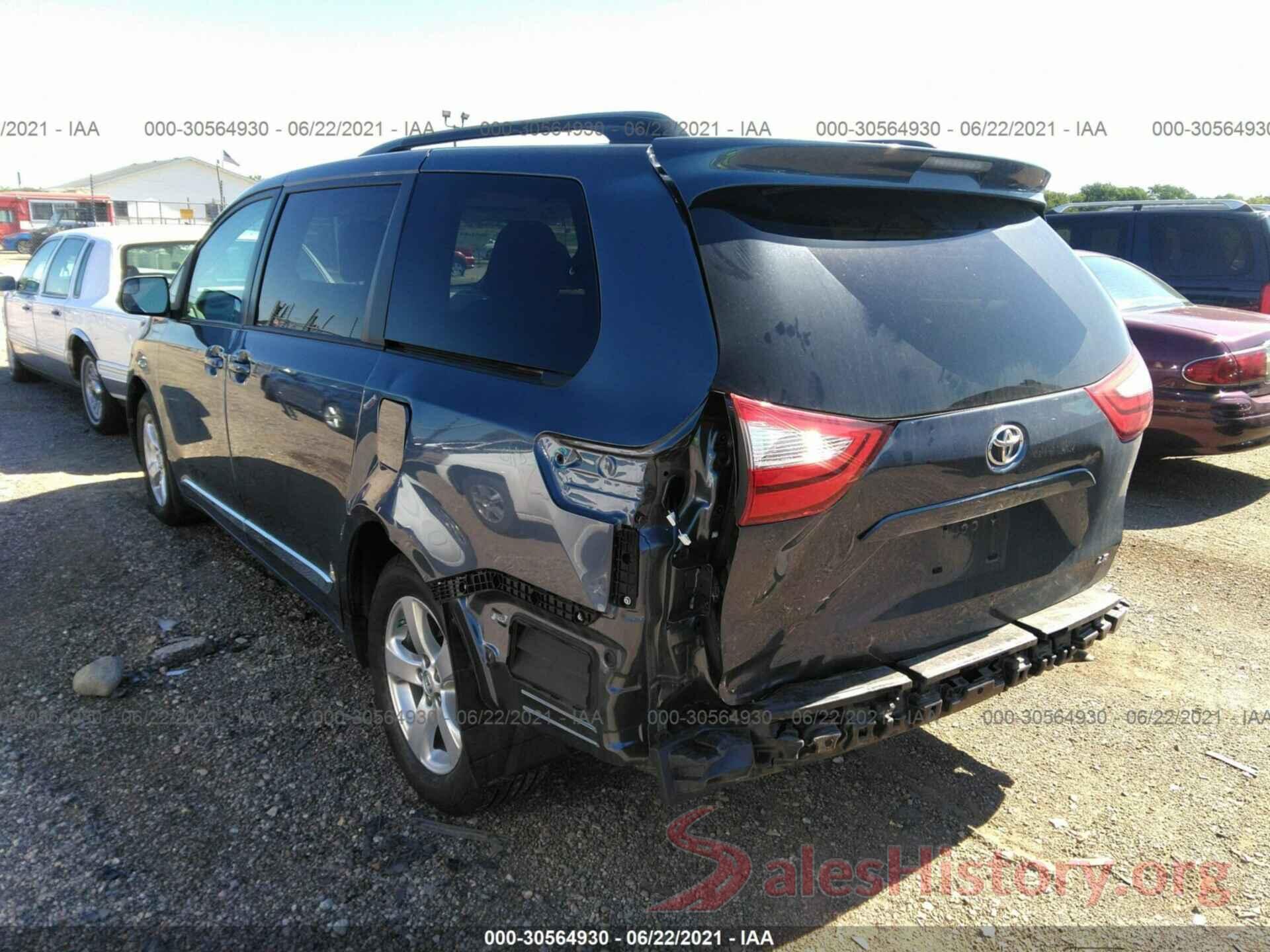 5TDKZ3DC4HS840991 2017 TOYOTA SIENNA