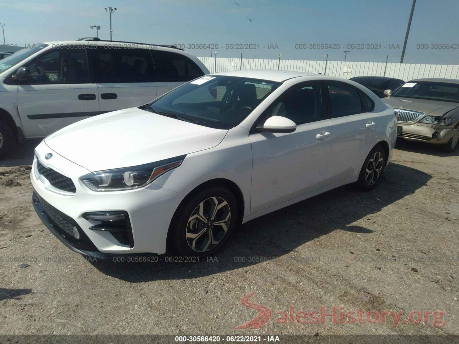 3KPF24AD3ME276246 2021 KIA FORTE